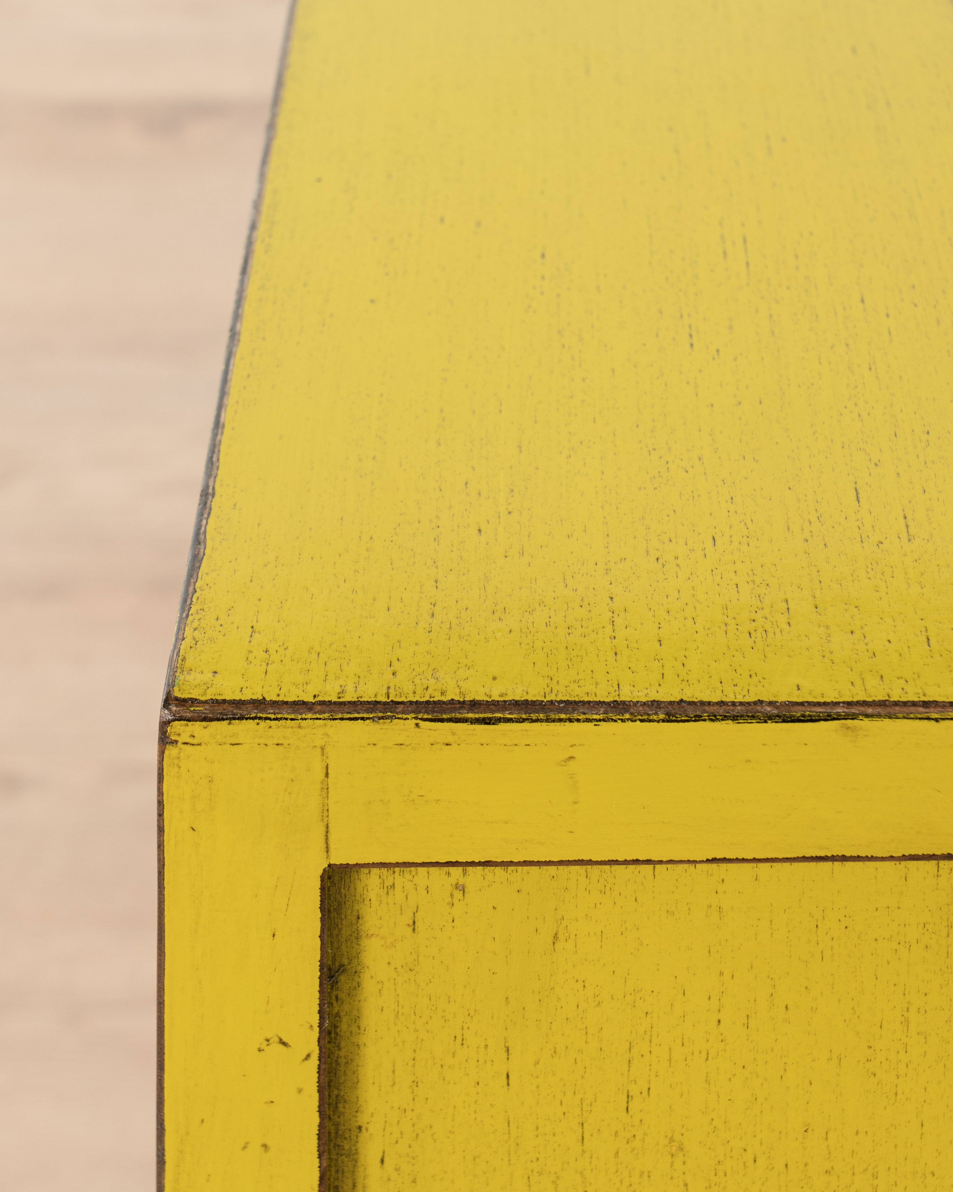 Indochine Zheng Console | Yellow
