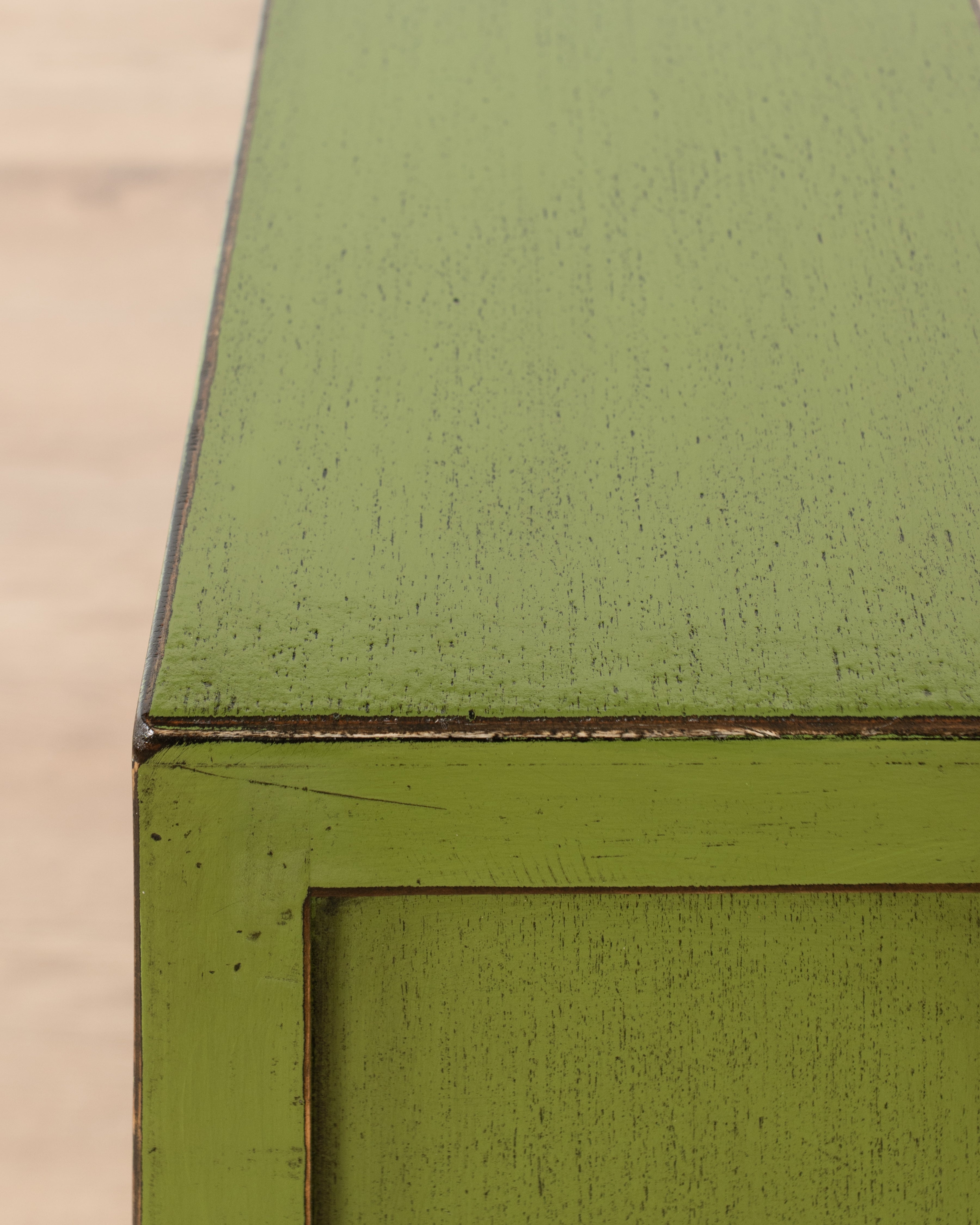 Indochine Zheng Console | Olive