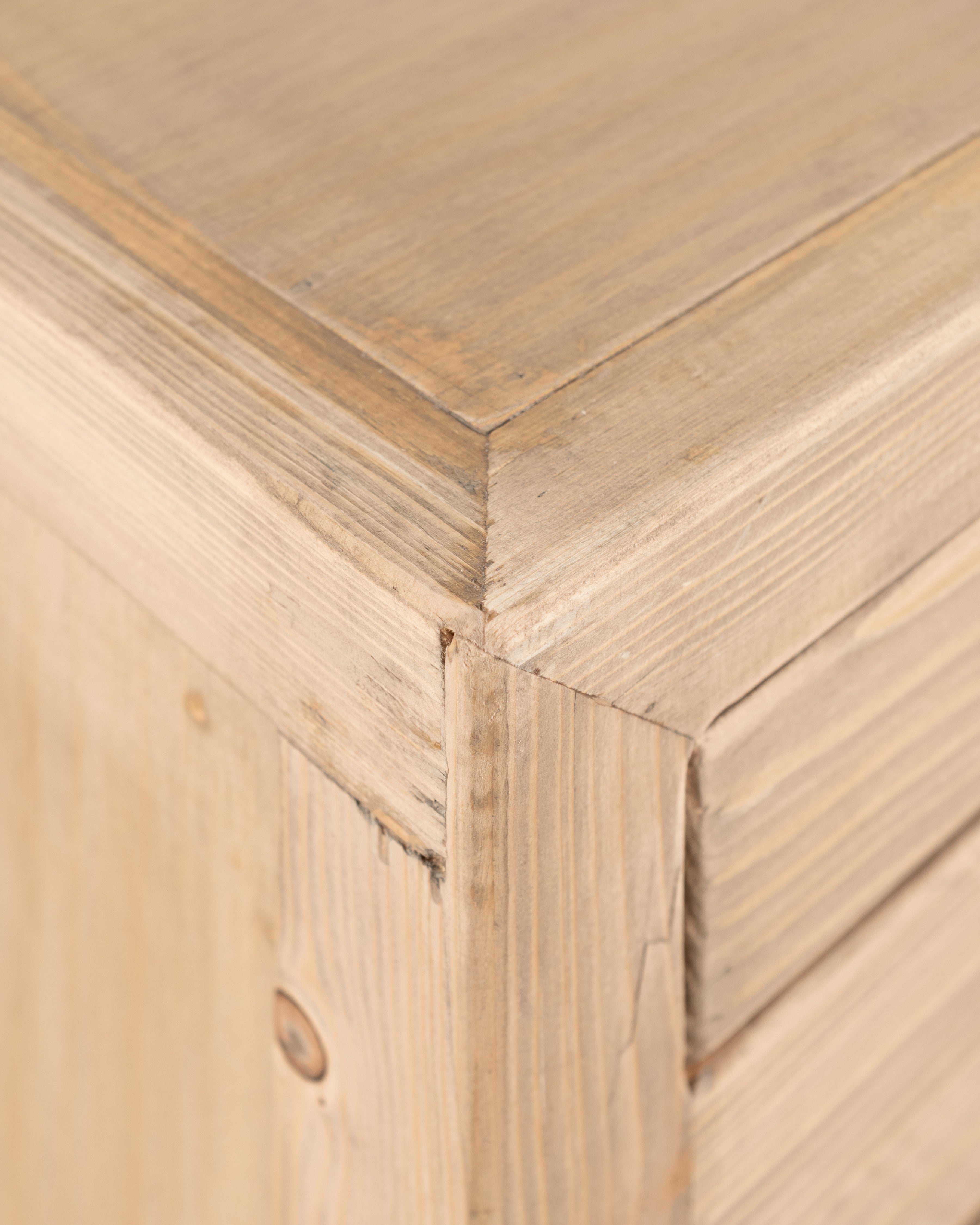 Indochine Zheng Console | Natural