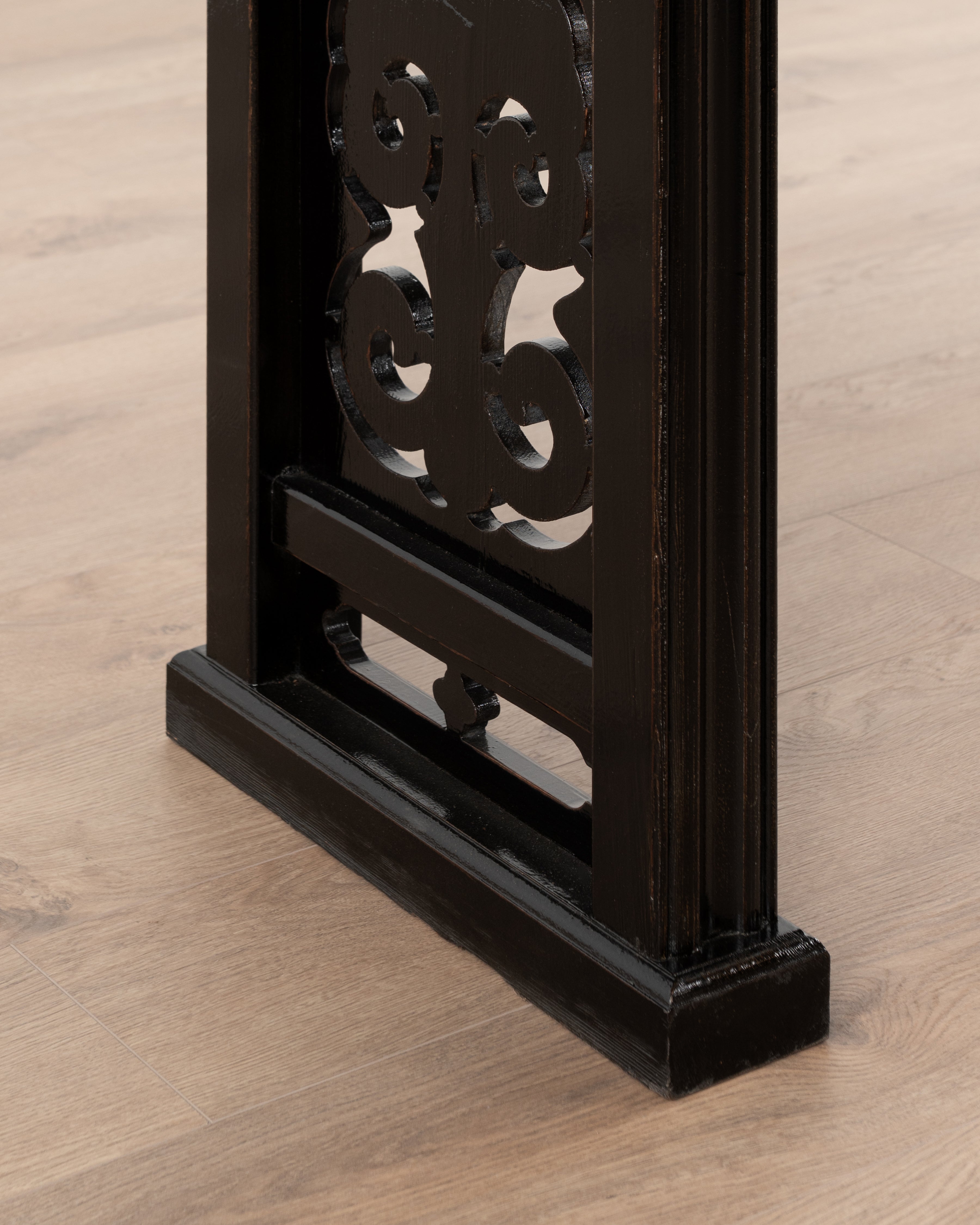 Indochine Yanmei Console