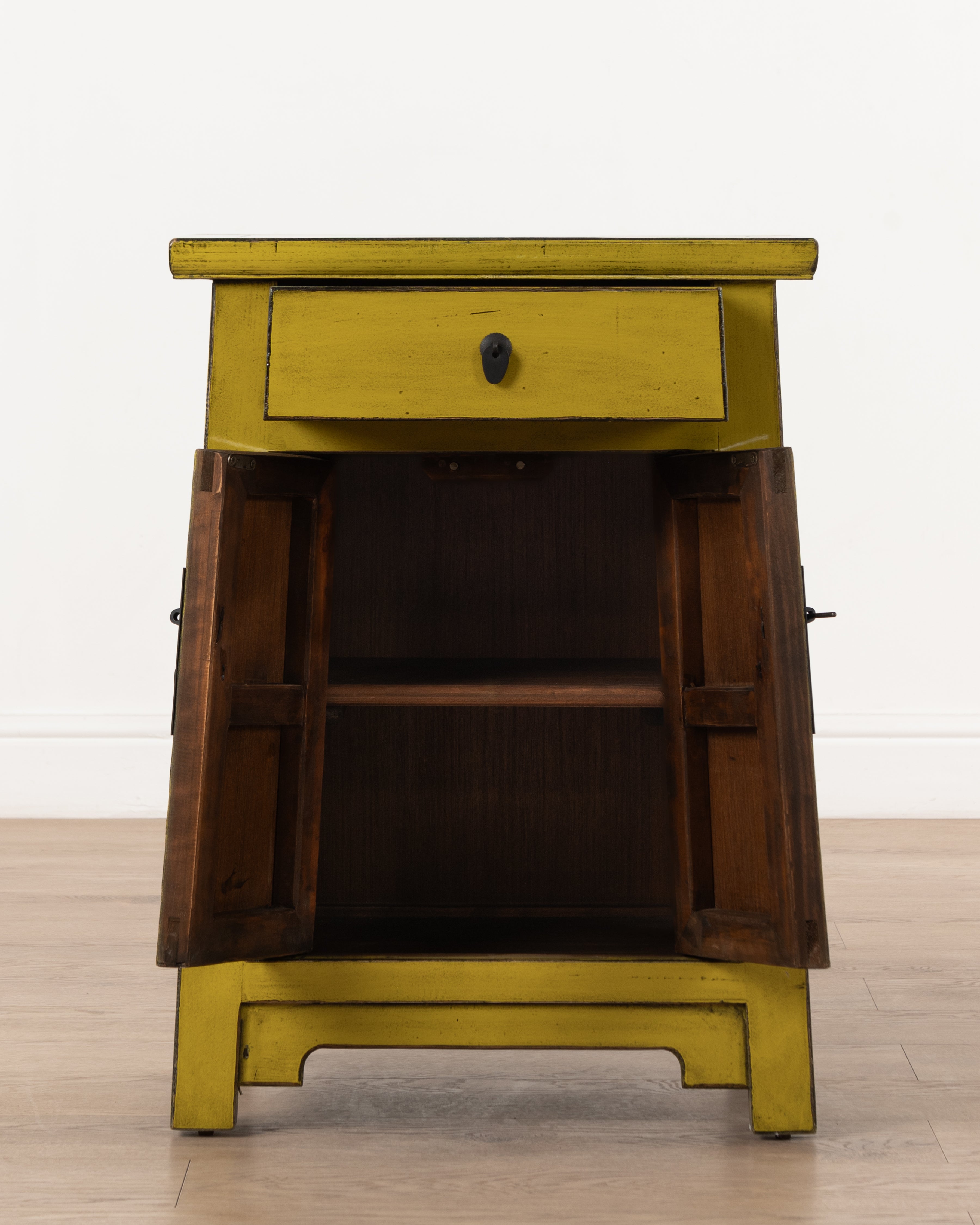 Indochine Otaru Cabinet | Yellow