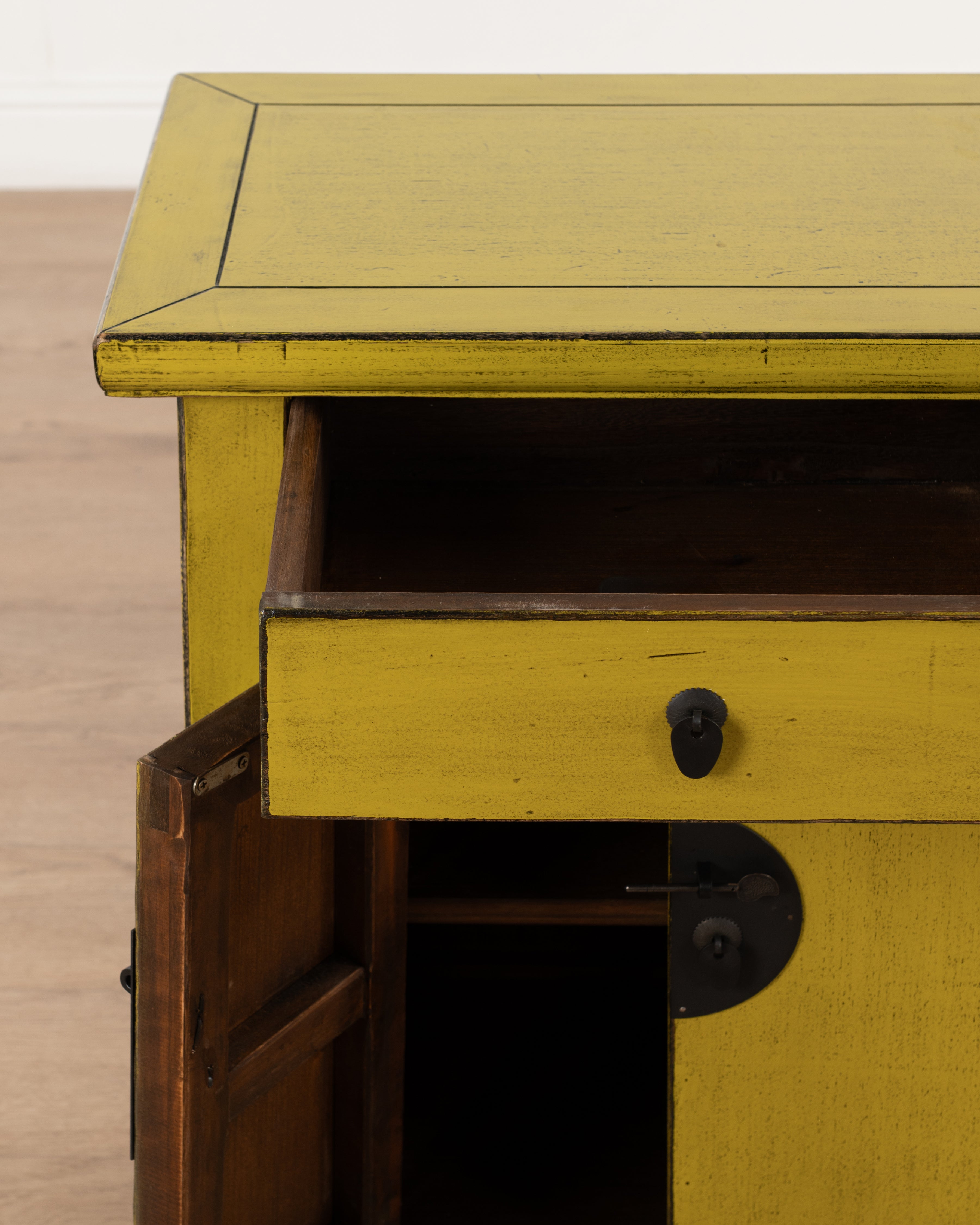 Indochine Otaru Cabinet | Yellow