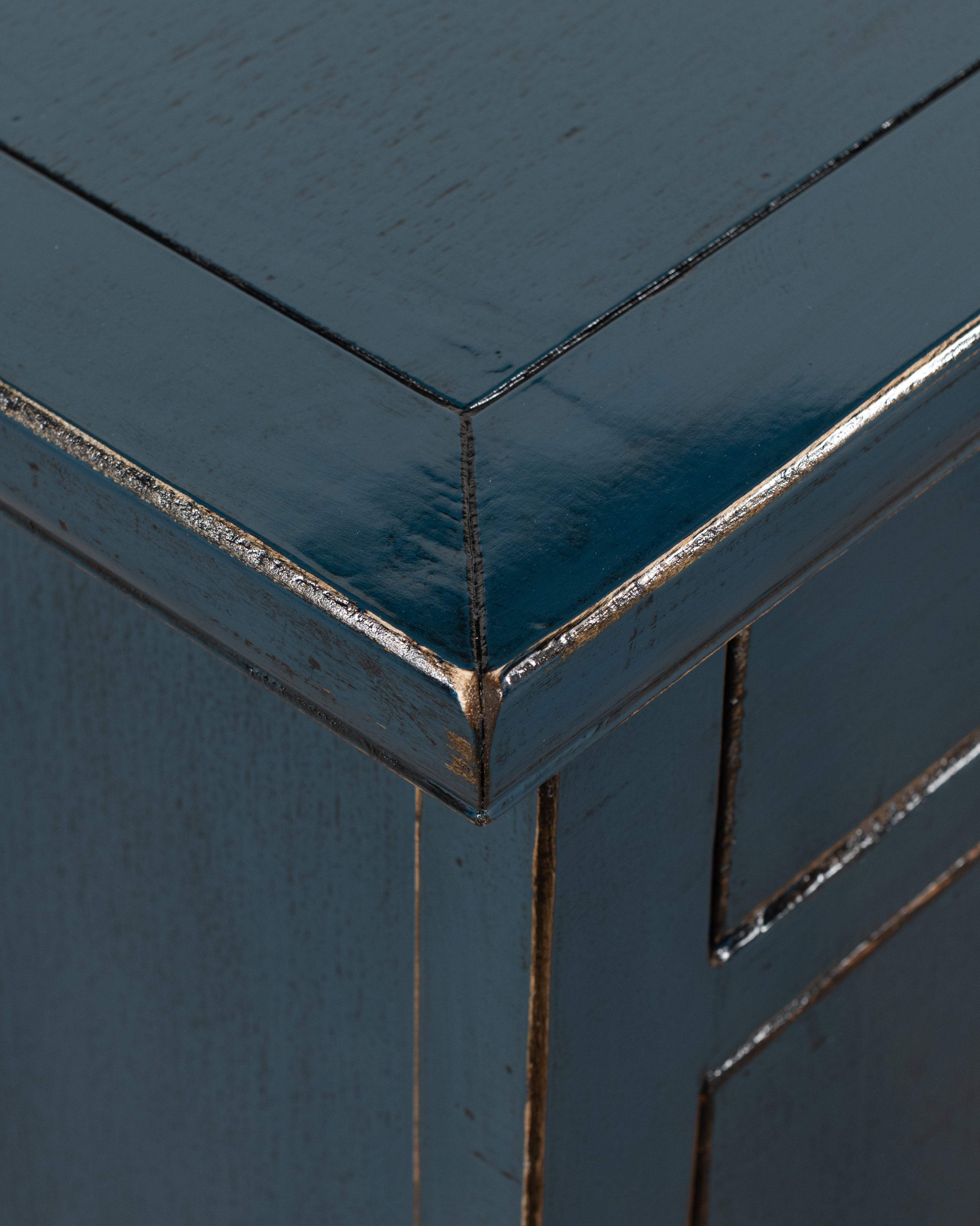 Indochine Otaru Cabinet | Blue