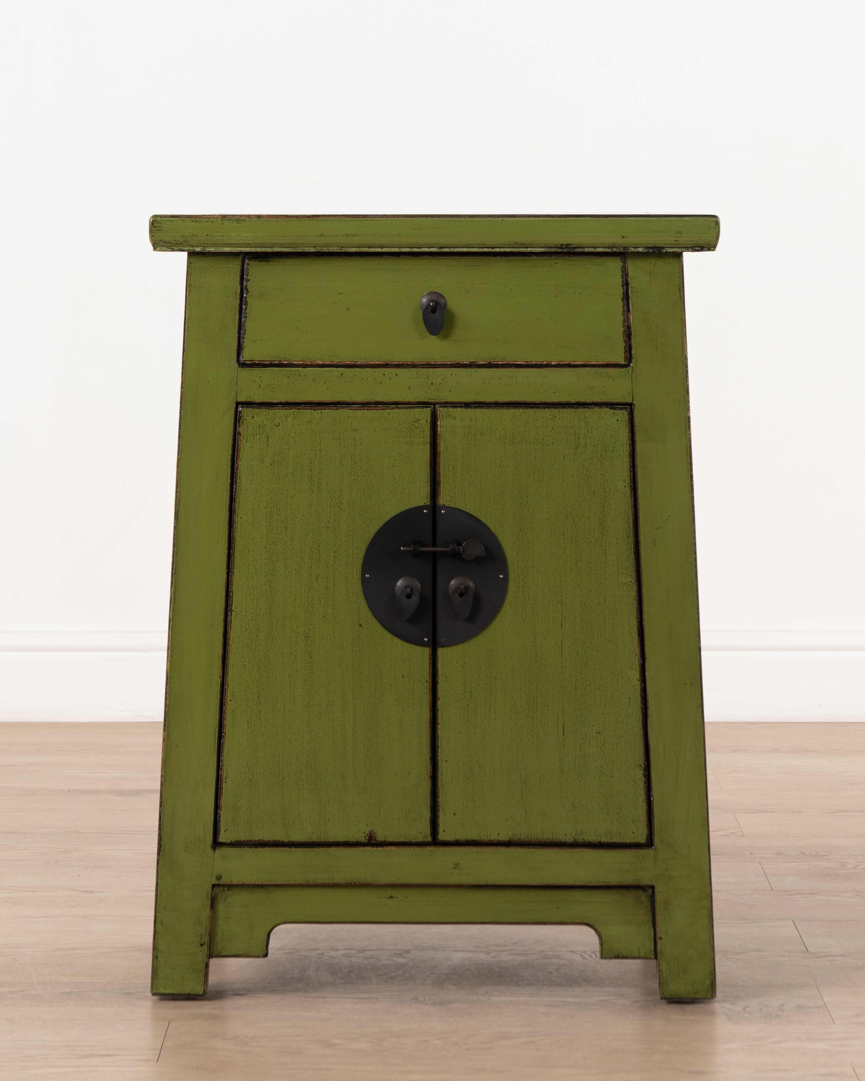 Indochine Otaru Cabinet | Olive