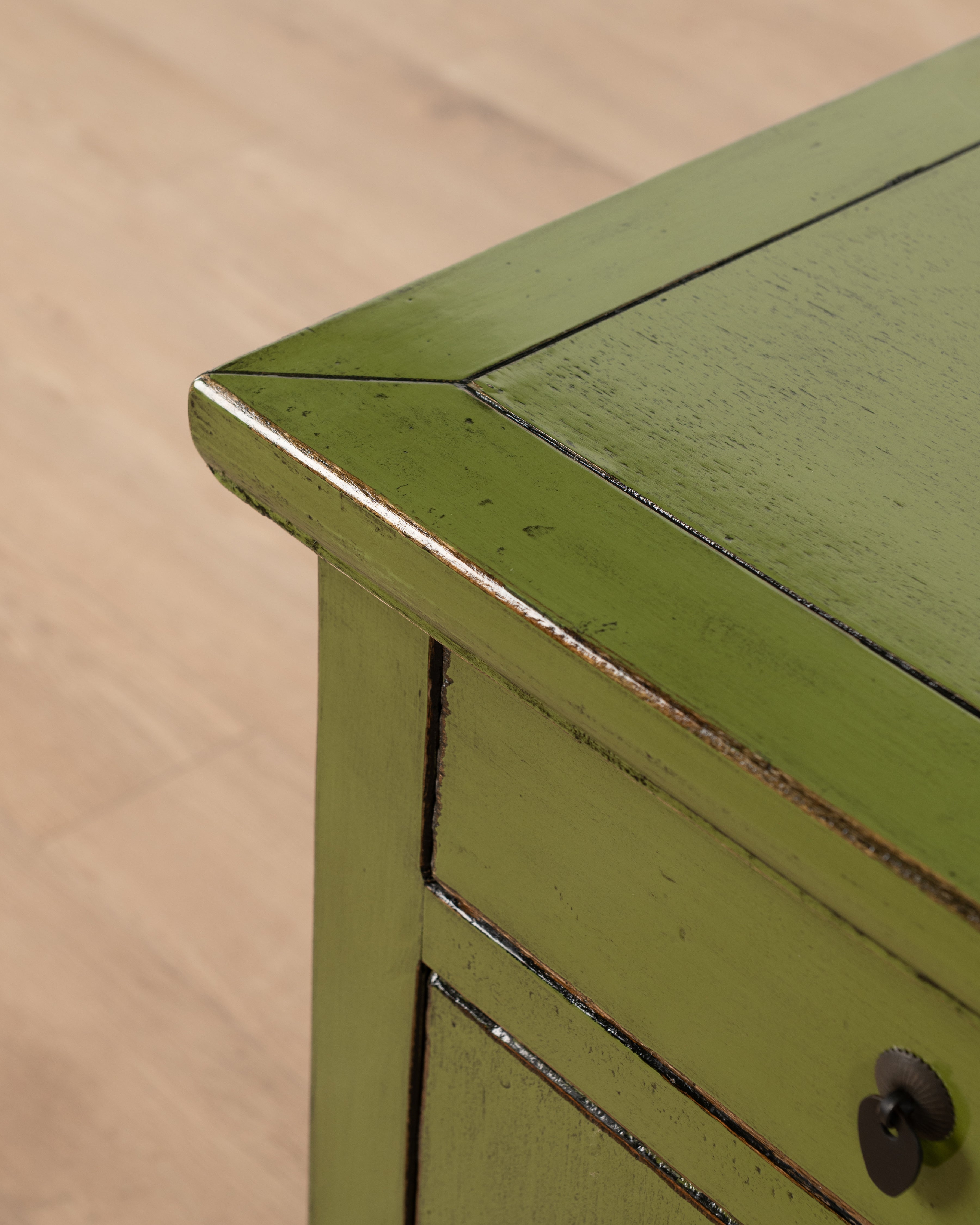 Indochine Otaru Cabinet | Olive
