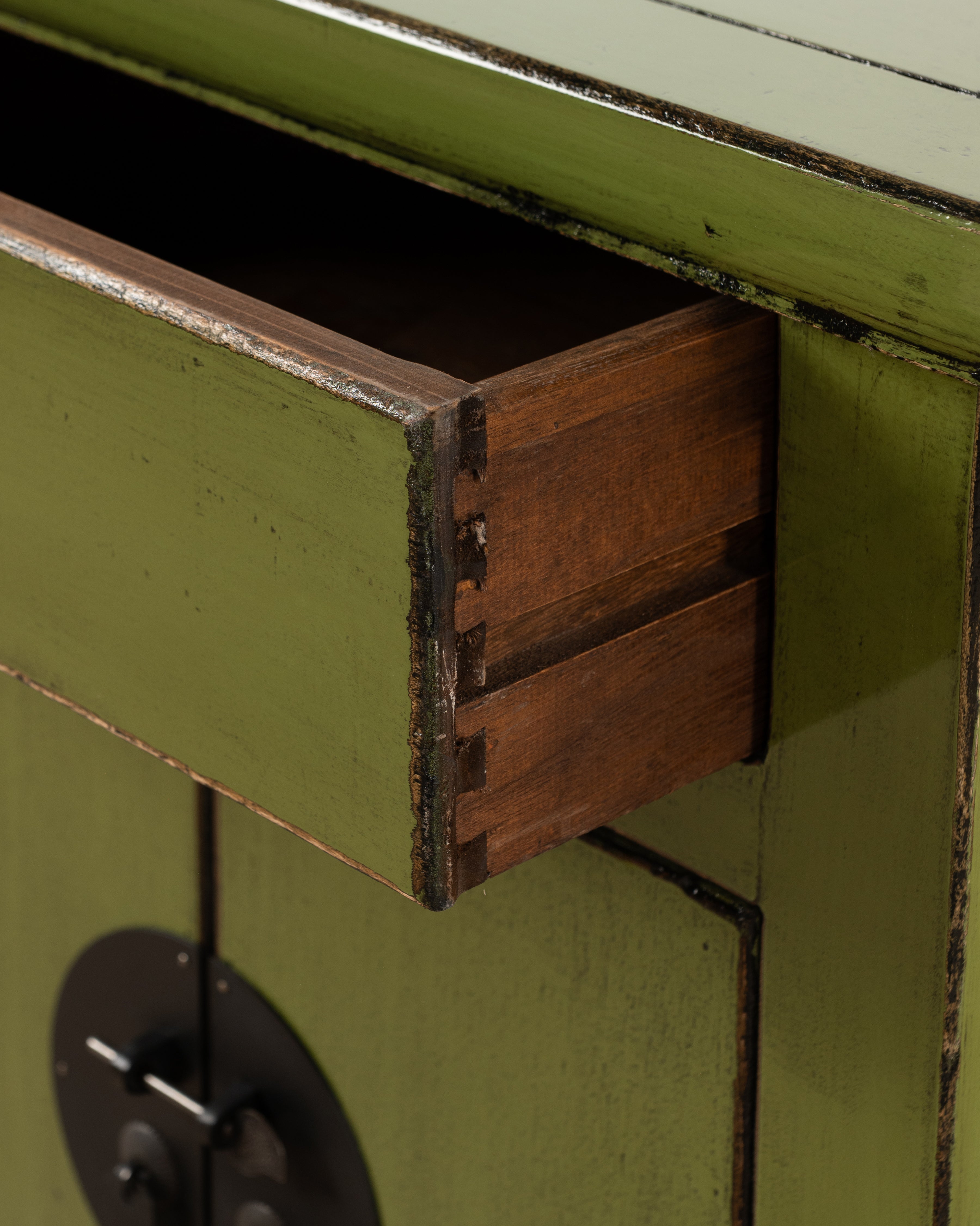 Indochine Otaru Cabinet | Olive