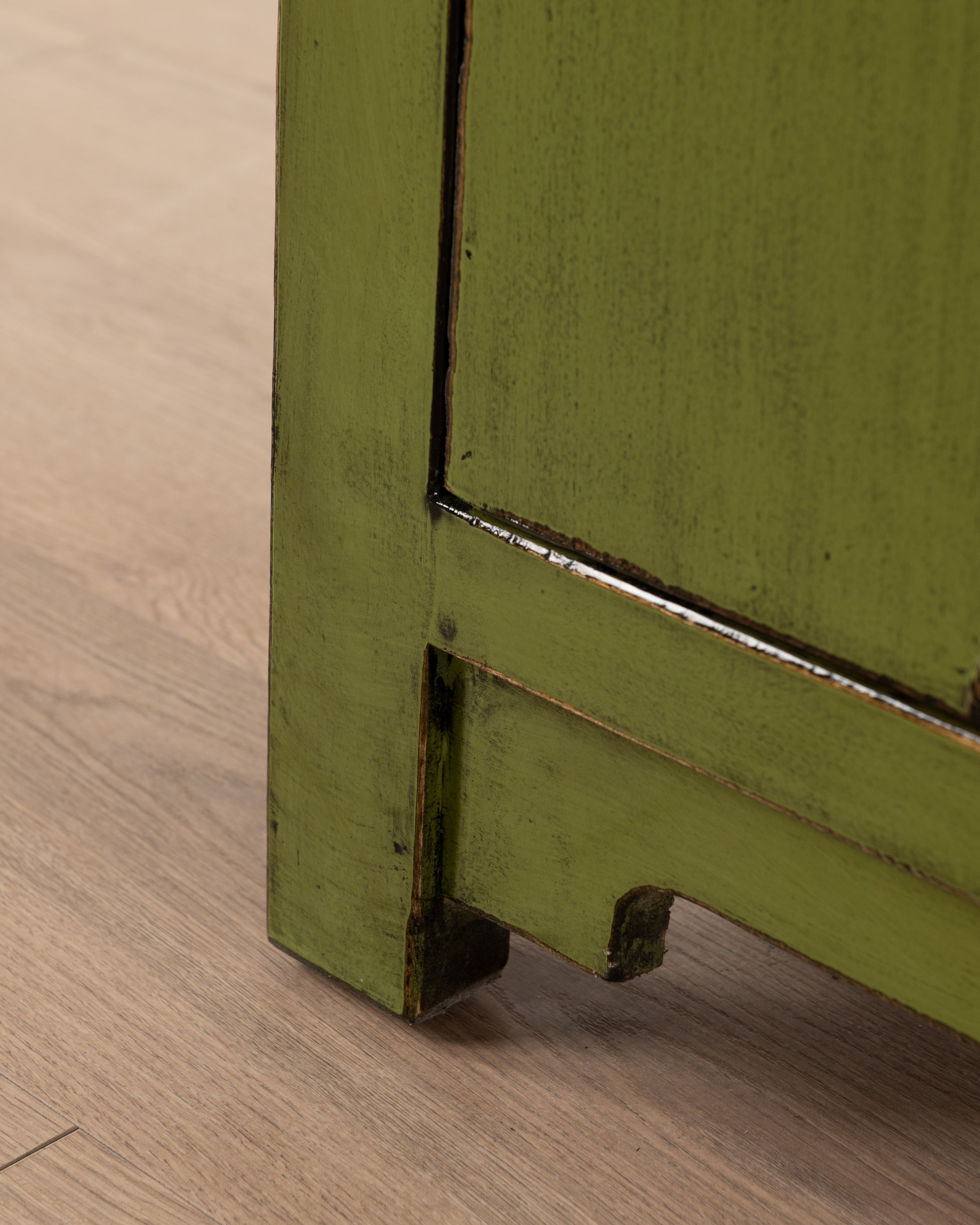 Indochine Otaru Cabinet | Olive