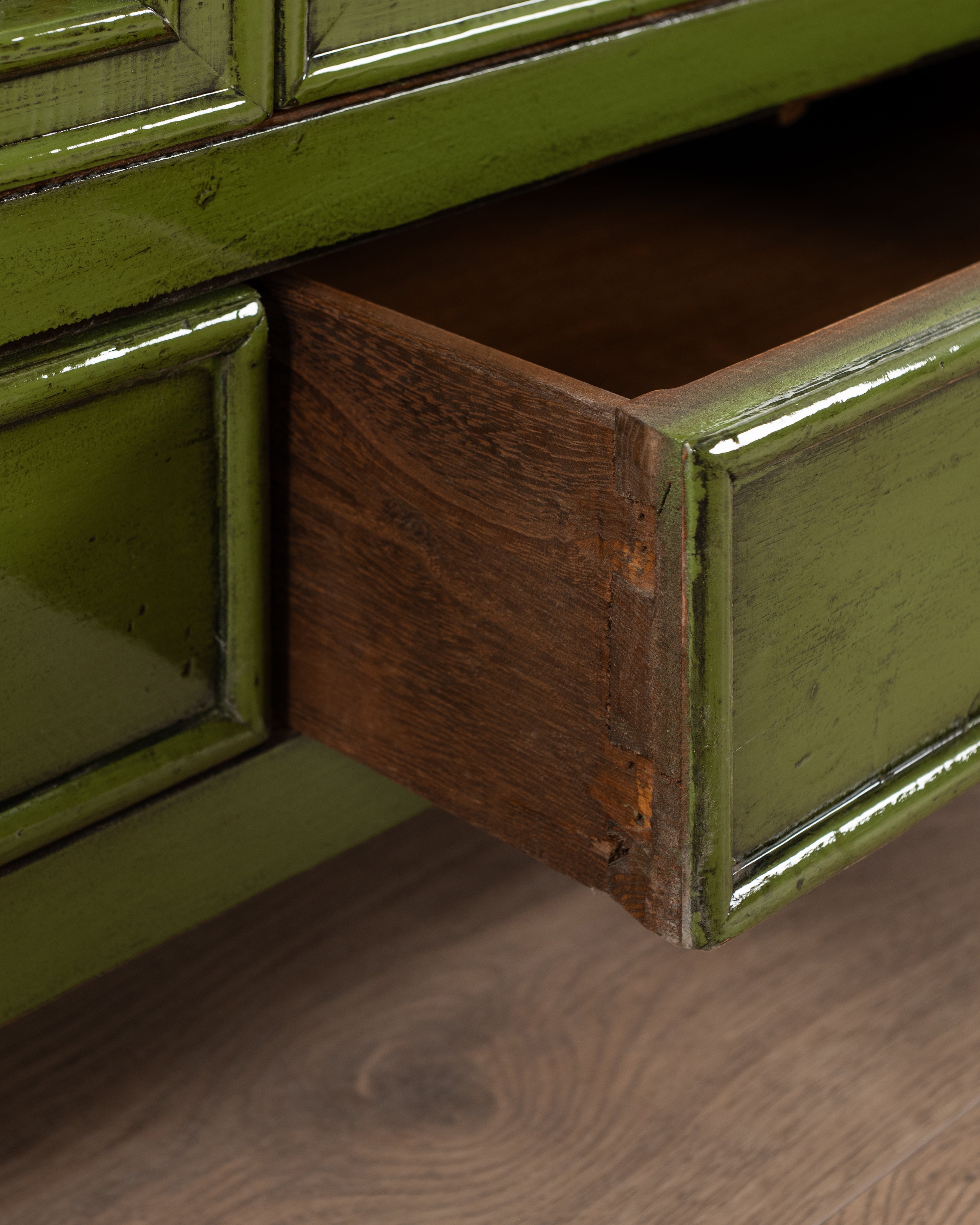 Indochine Liang Ma Cabinet | Olive