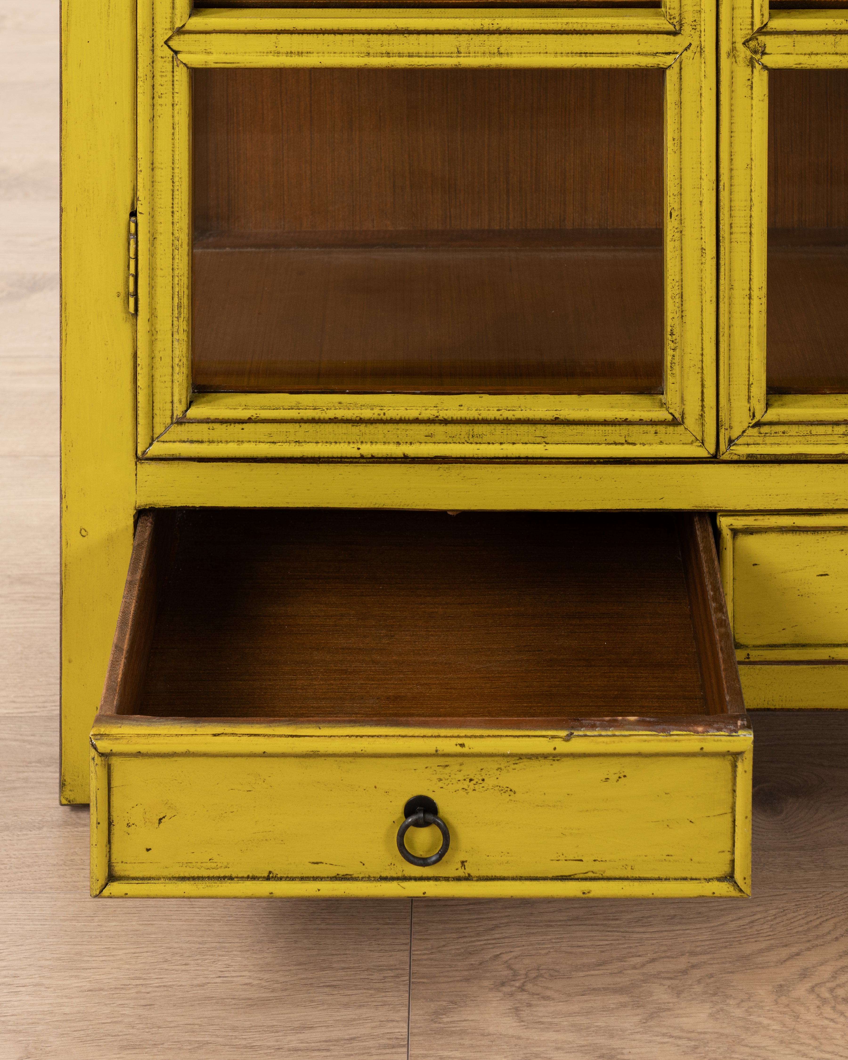 Indochine Liang Ma Cabinet | Yellow