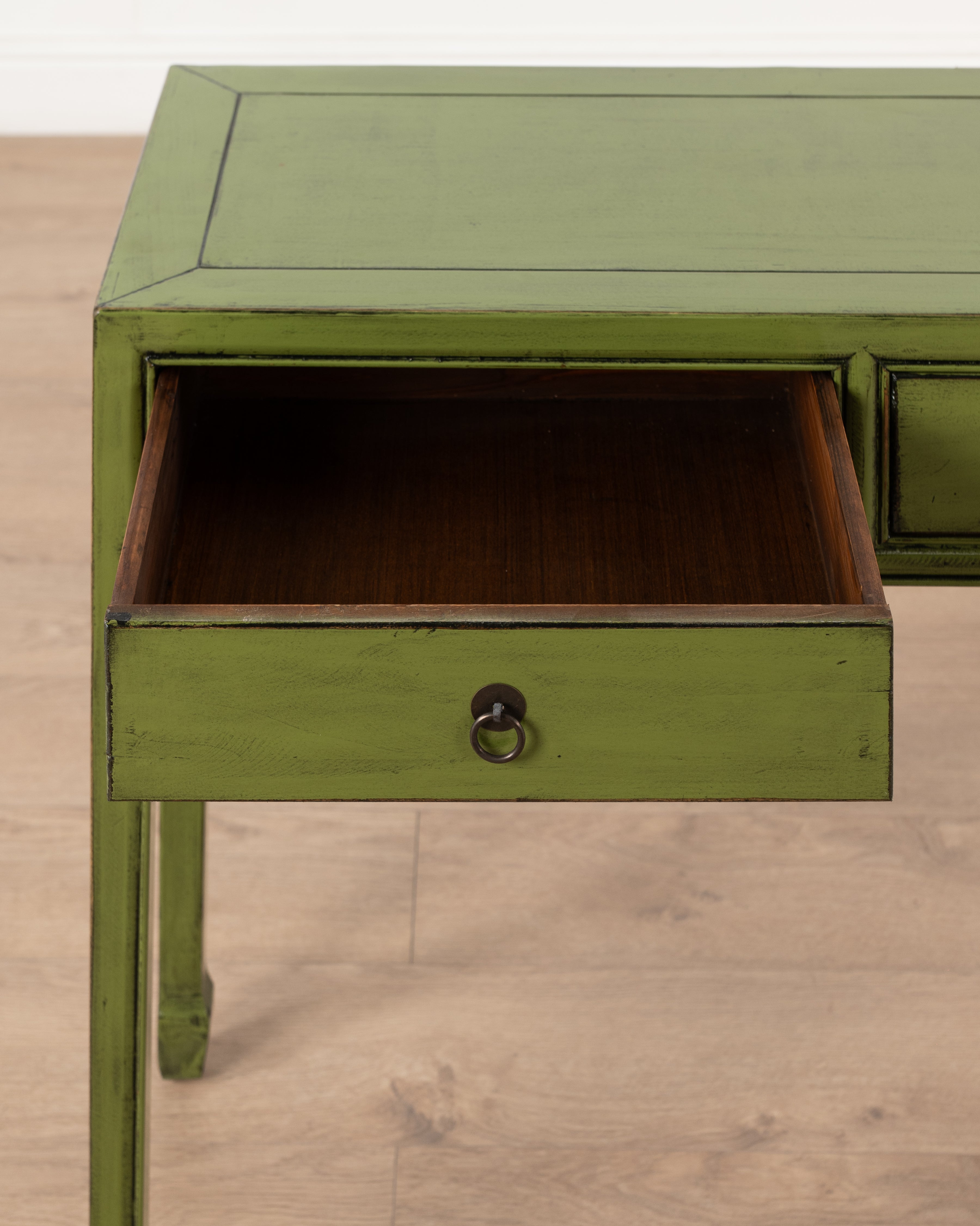 Indochine Gong Lai Console | Olive