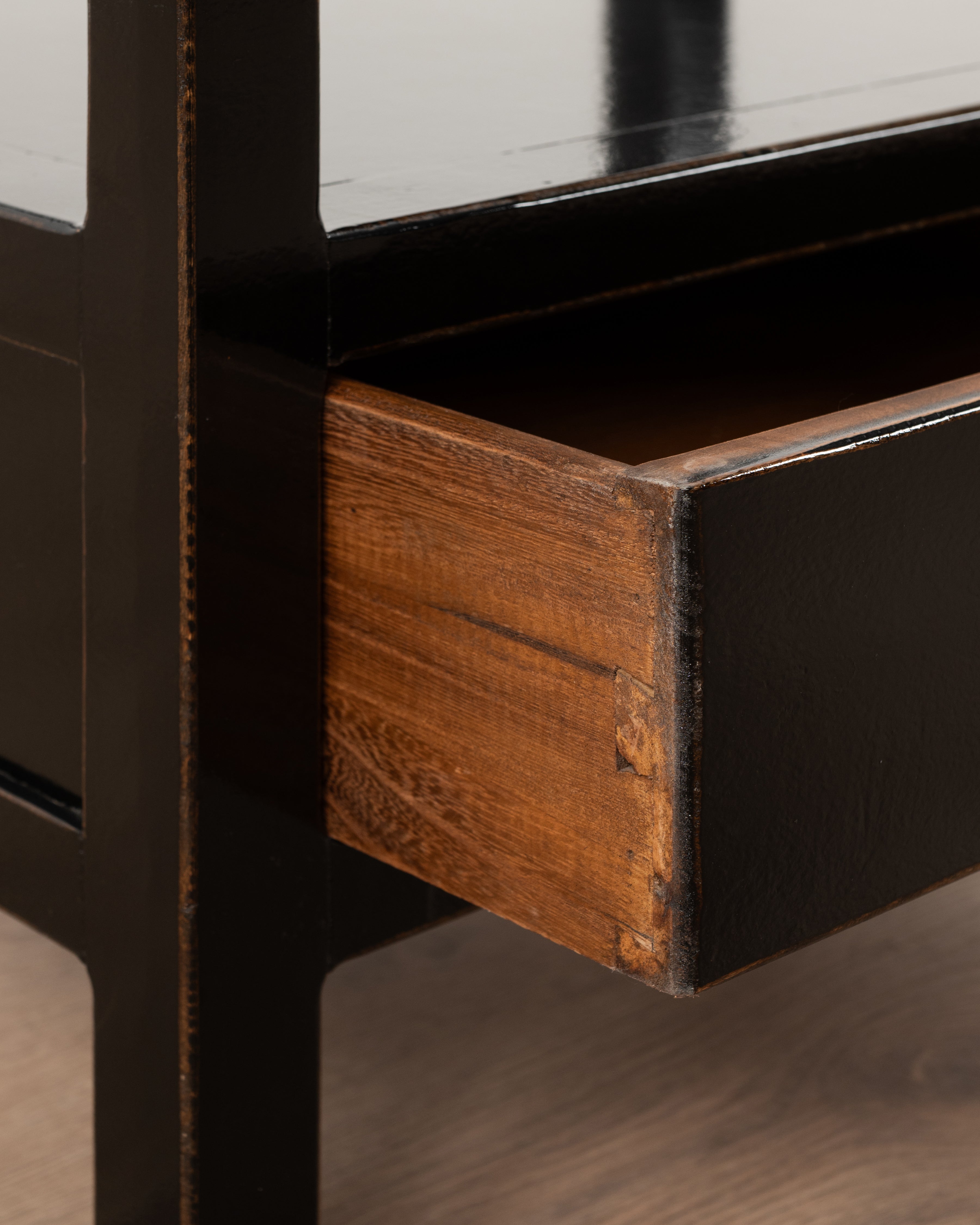 Indochine Bedside Jiro | Black