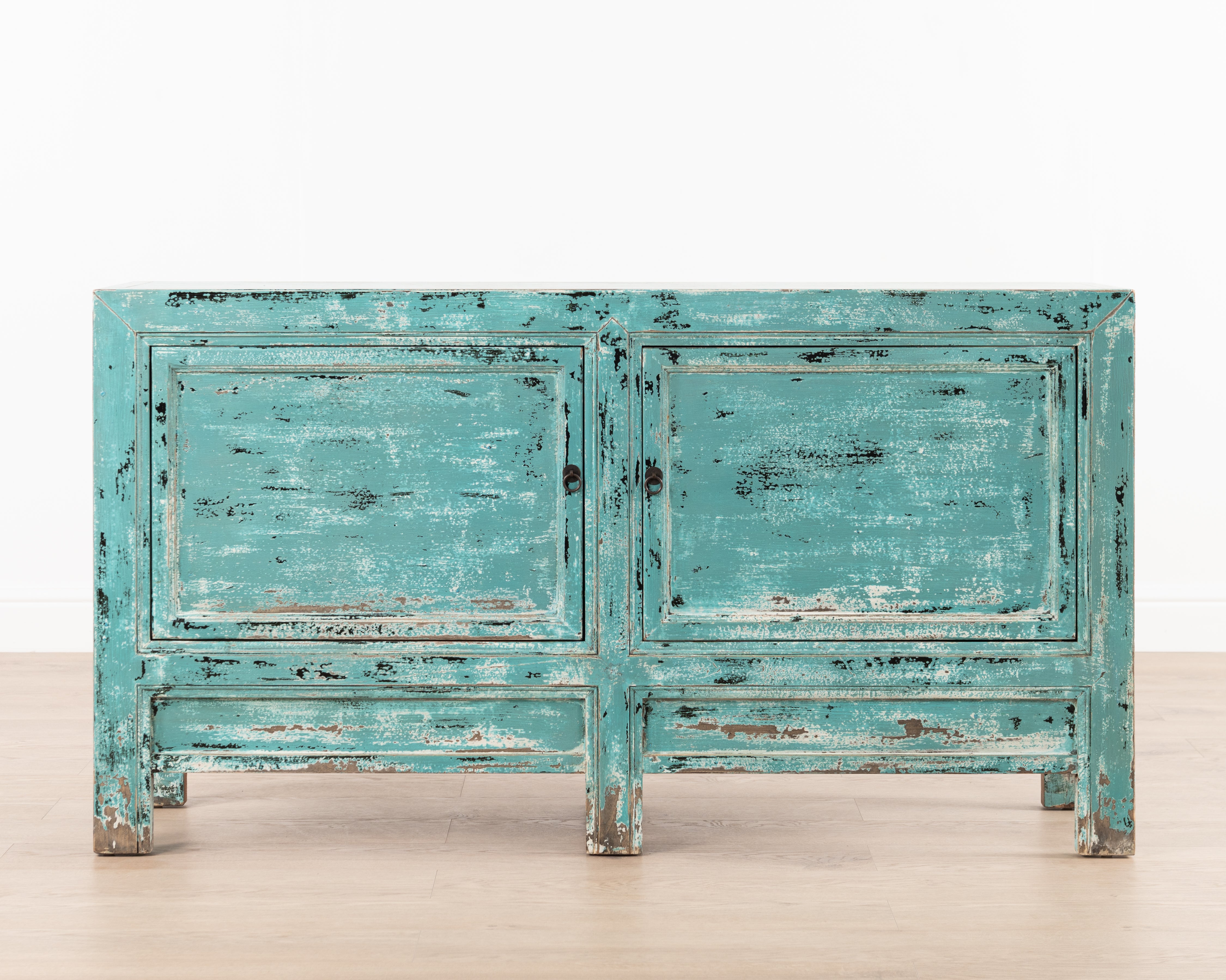 Indochine Yancheng Sideboard | Distressed Blue