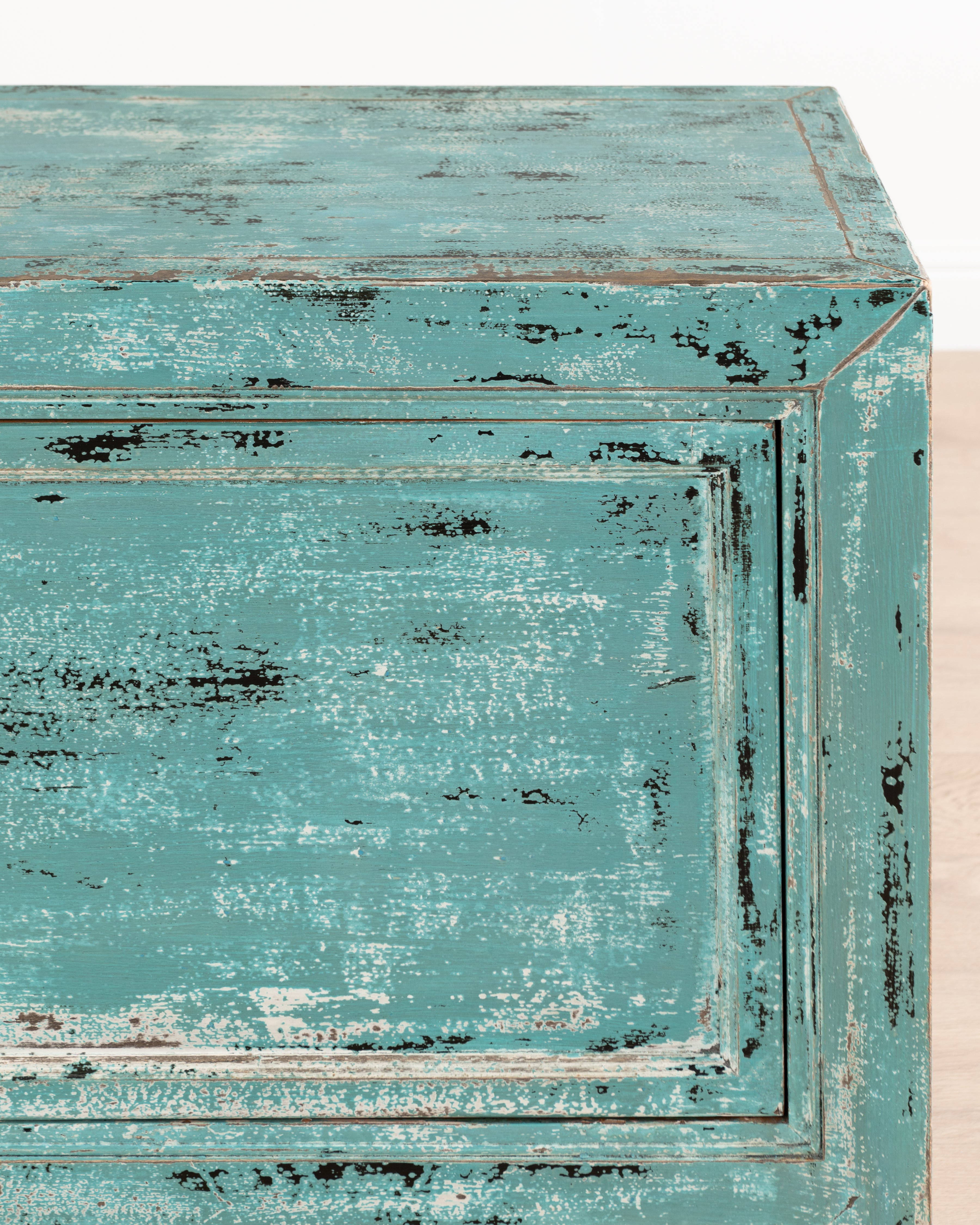 Indochine Yancheng Sideboard | Distressed Blue