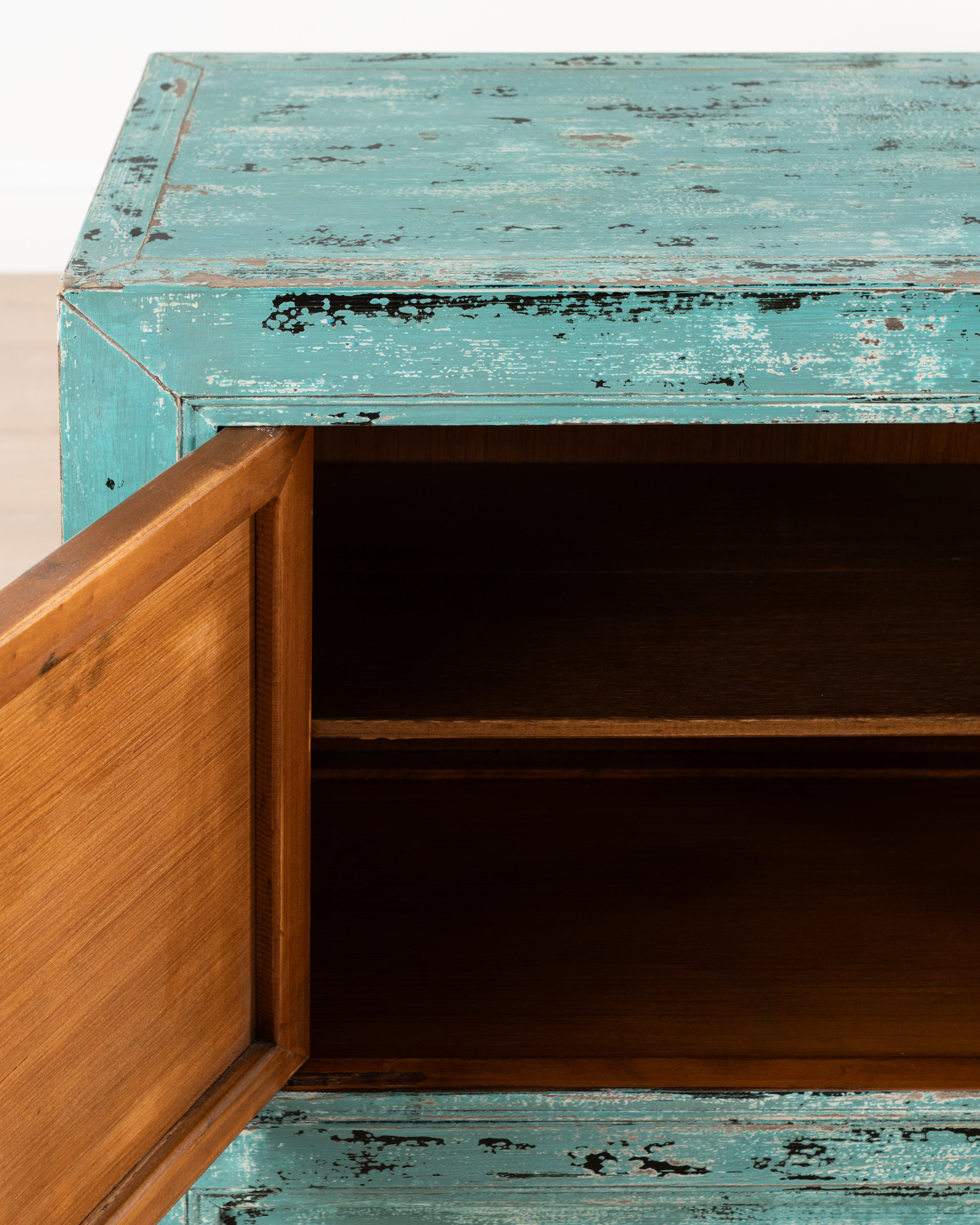 Indochine Yancheng Sideboard | Distressed Blue