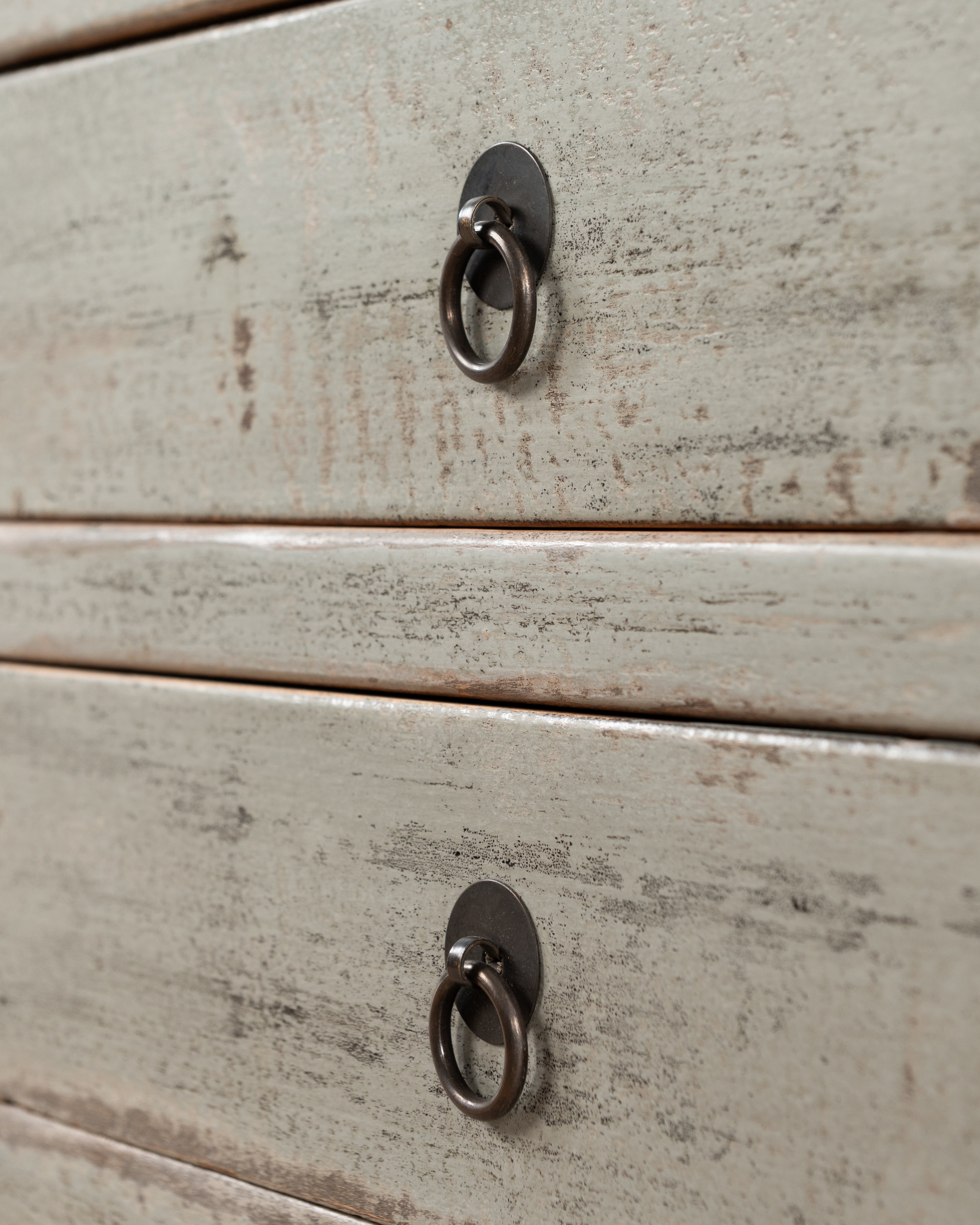 Vosburg Bedside Table | Grey