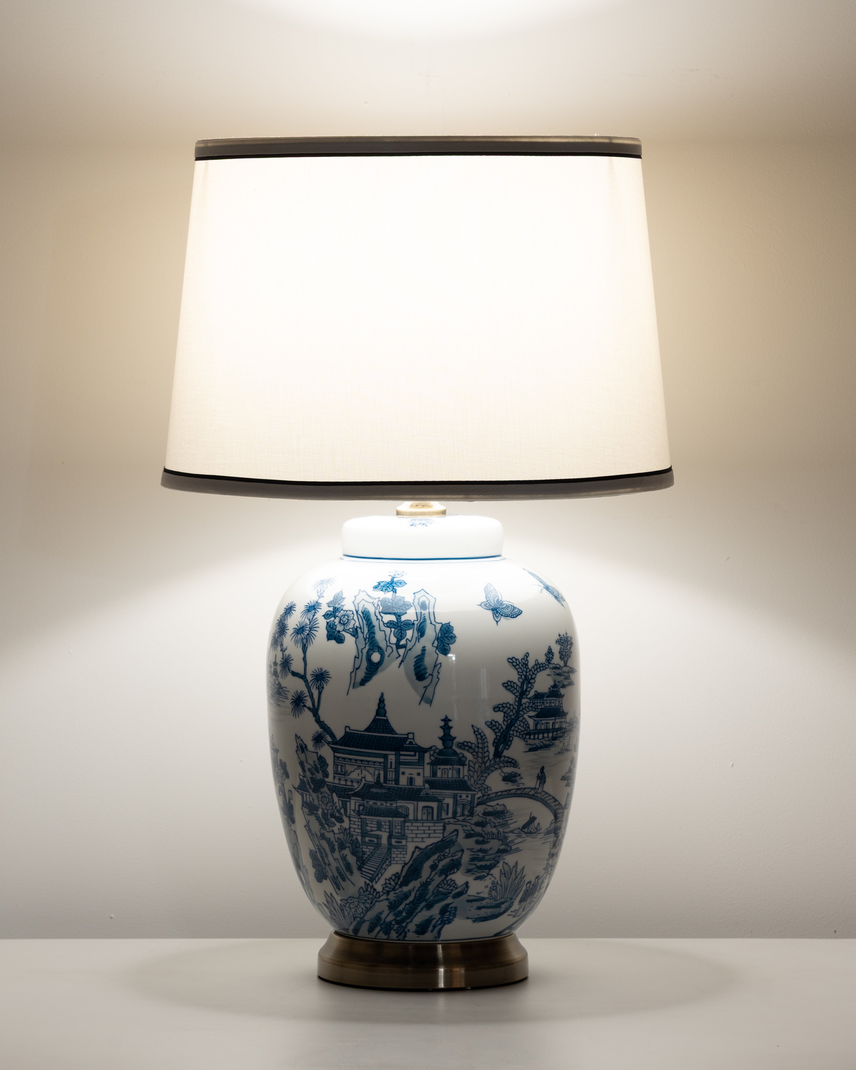 Imperial Willow Lamp