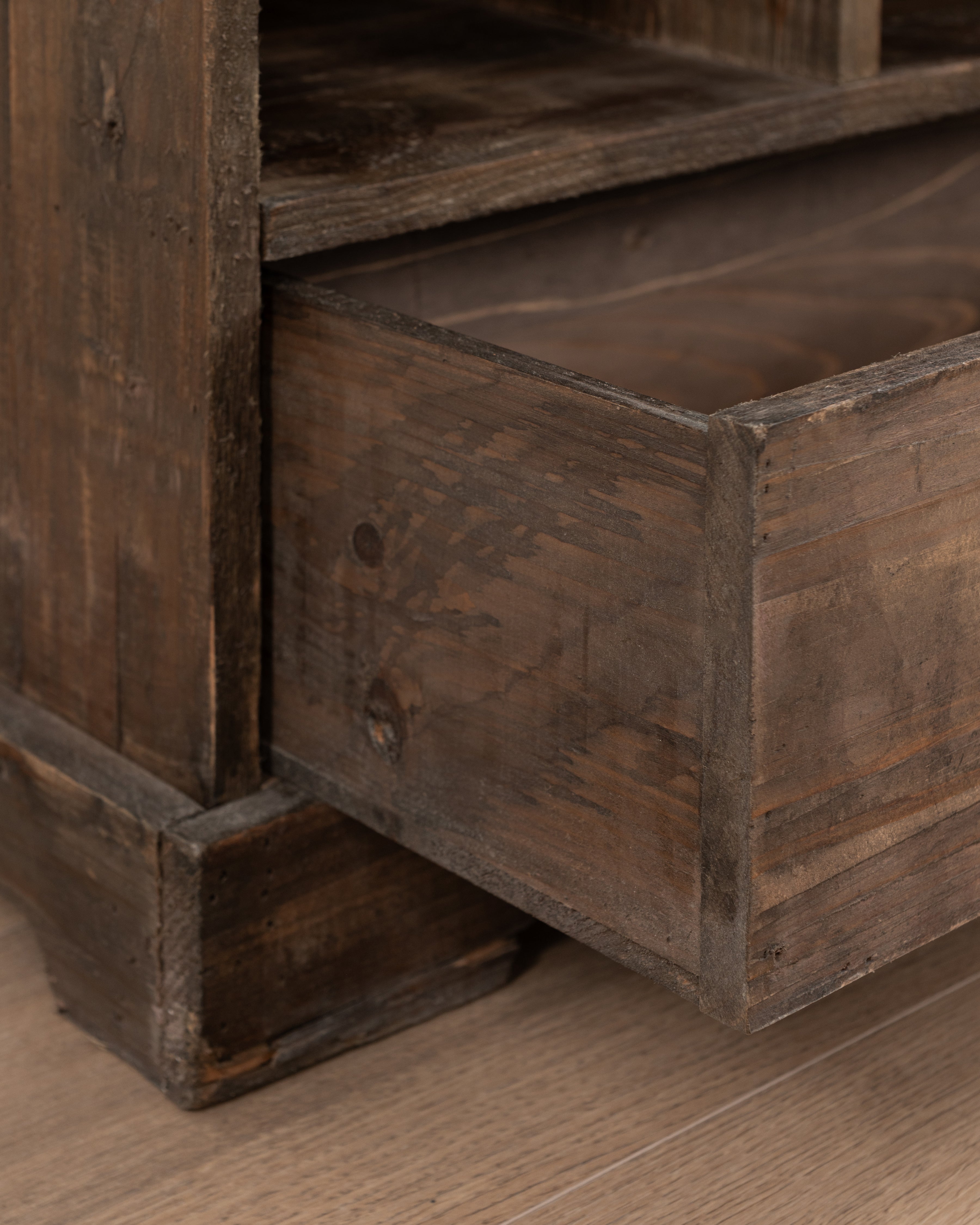 Greenhouse Grove Cubby