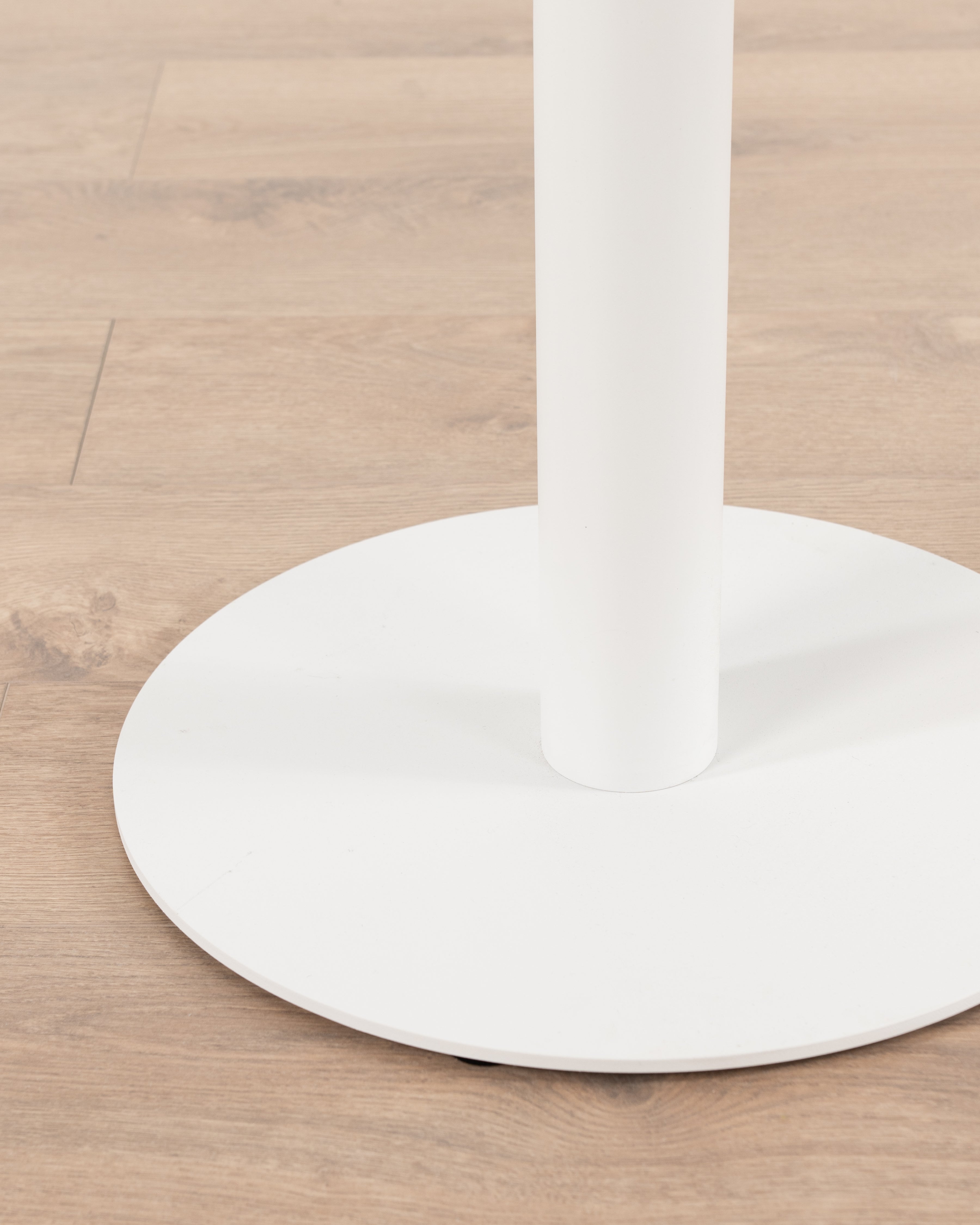 Resort Marina Bar Table