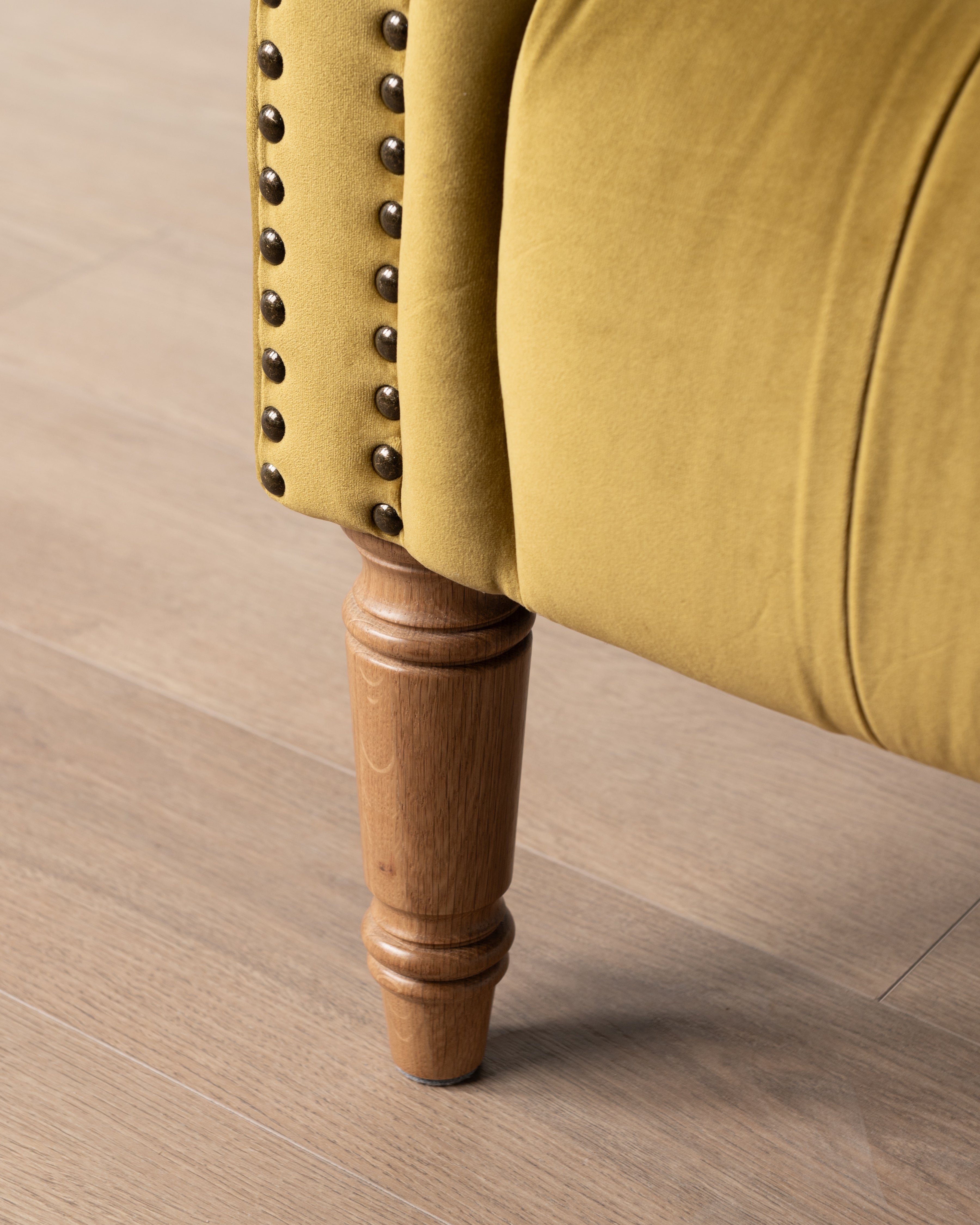 Luxe Windsor Armchair | Gold