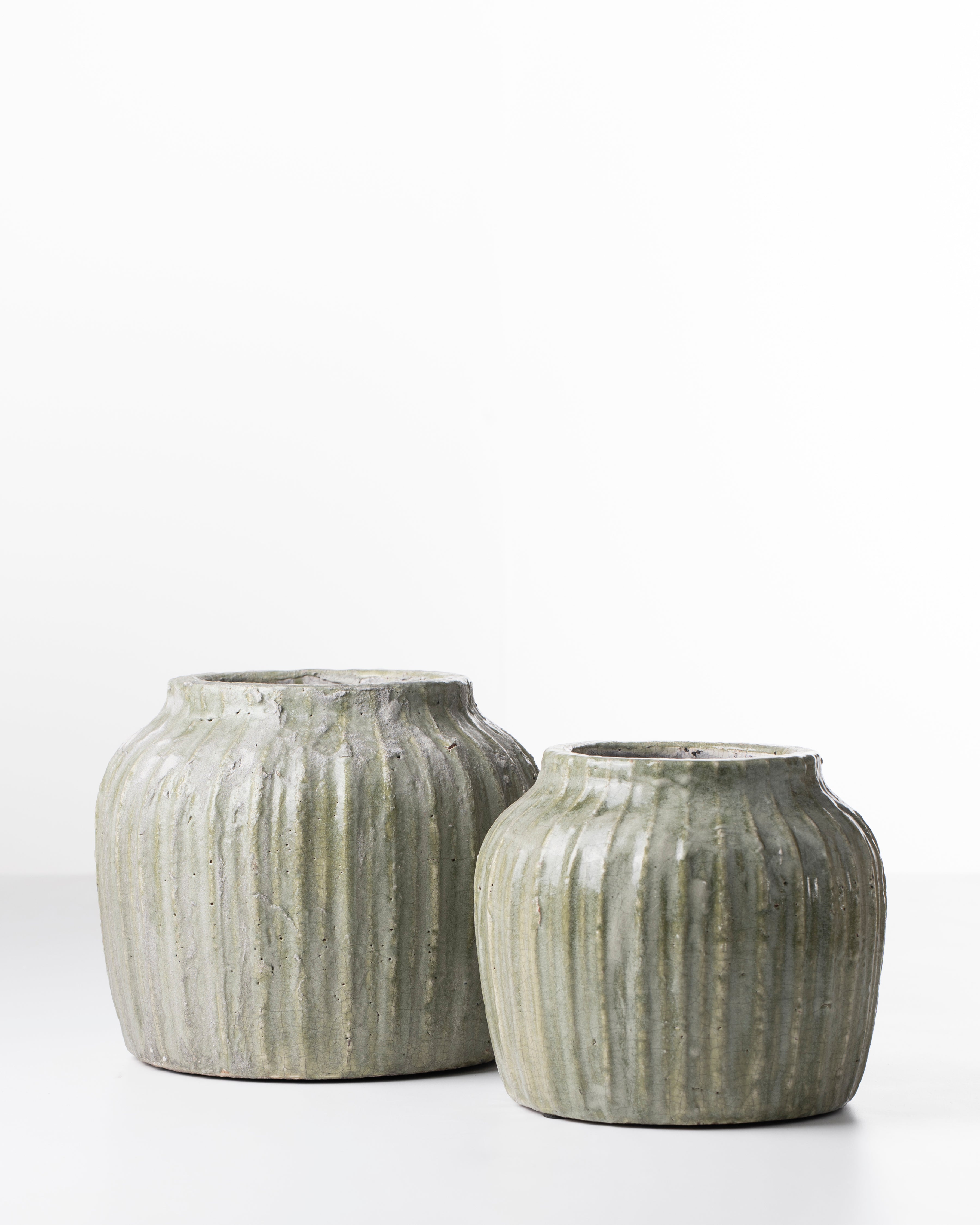 Earthy Green Ribbed Ceramic Pot | Medium