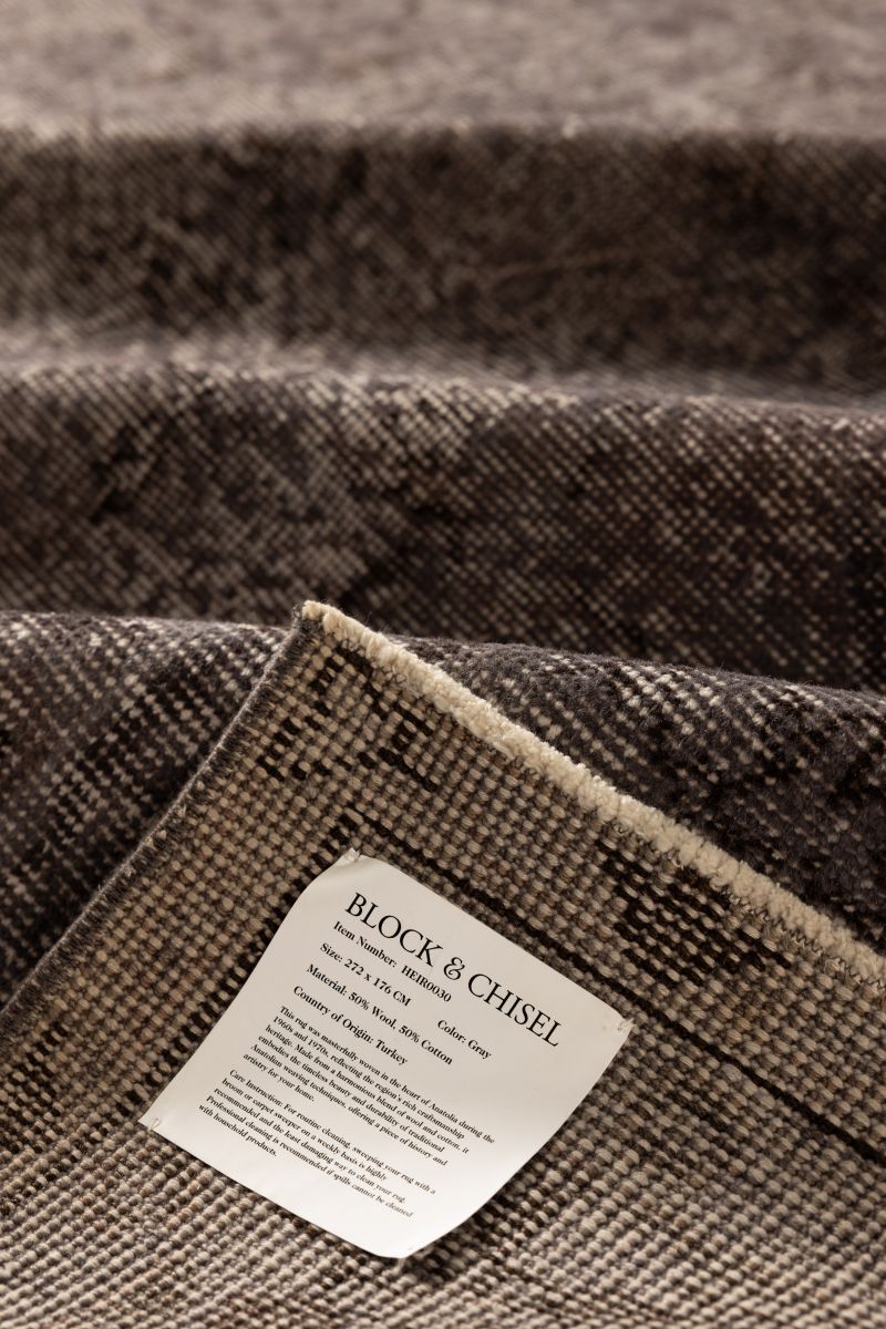 Anka Serra Turkish Rug (2.72m x 1.76m)