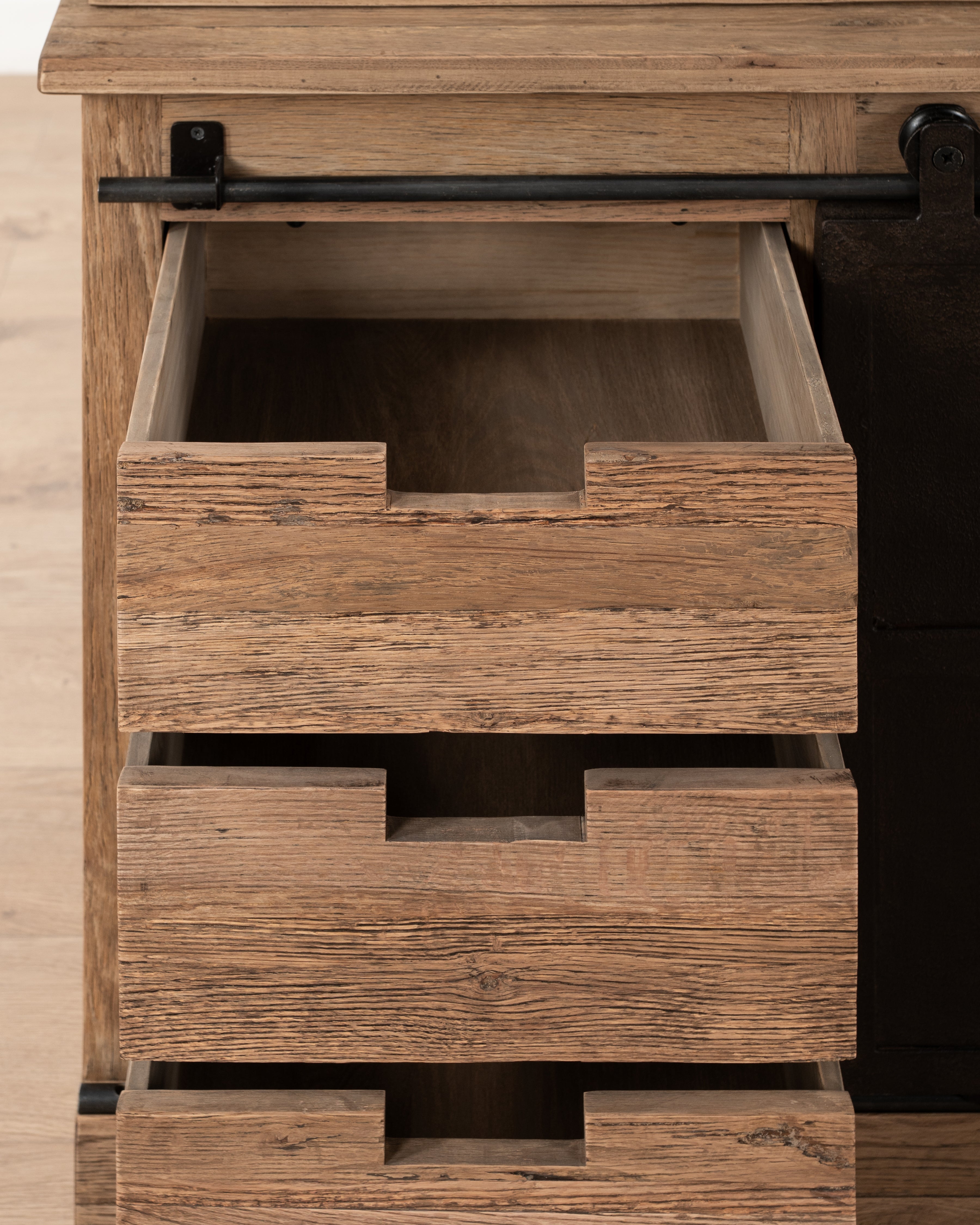 Ladismith Cabinet