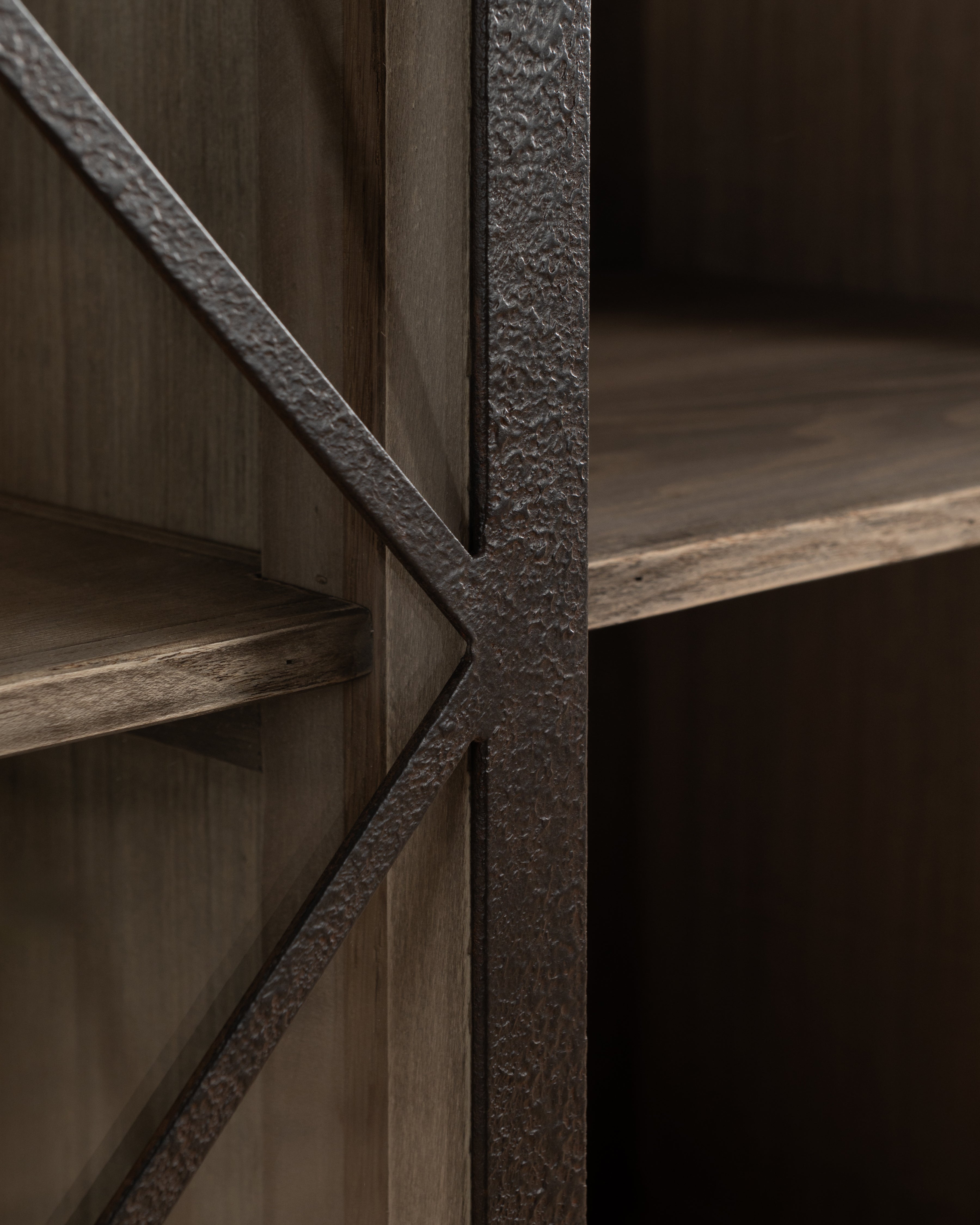 Ladismith Cabinet