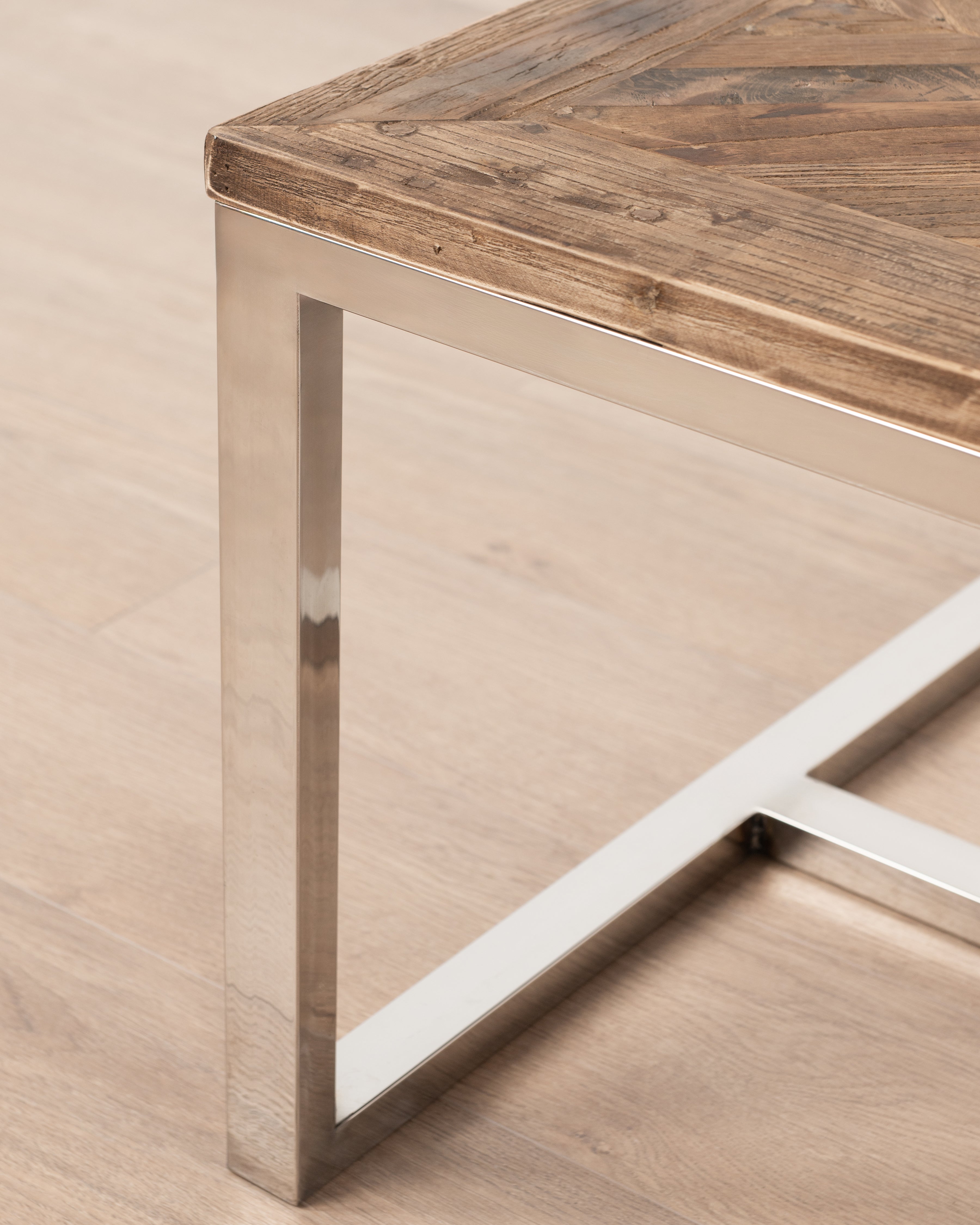 Wingfield coffee table