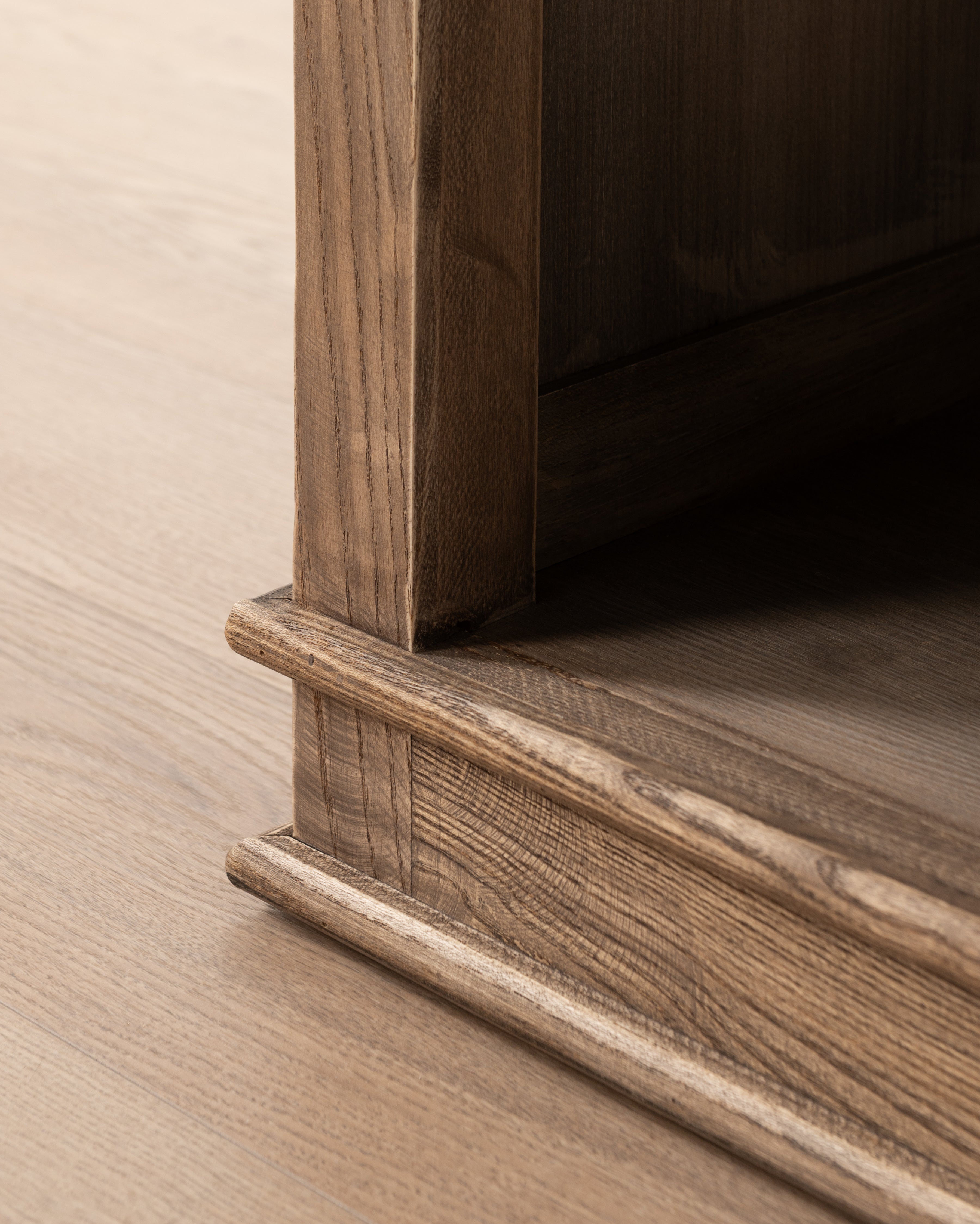 Toorberg Counter Table
