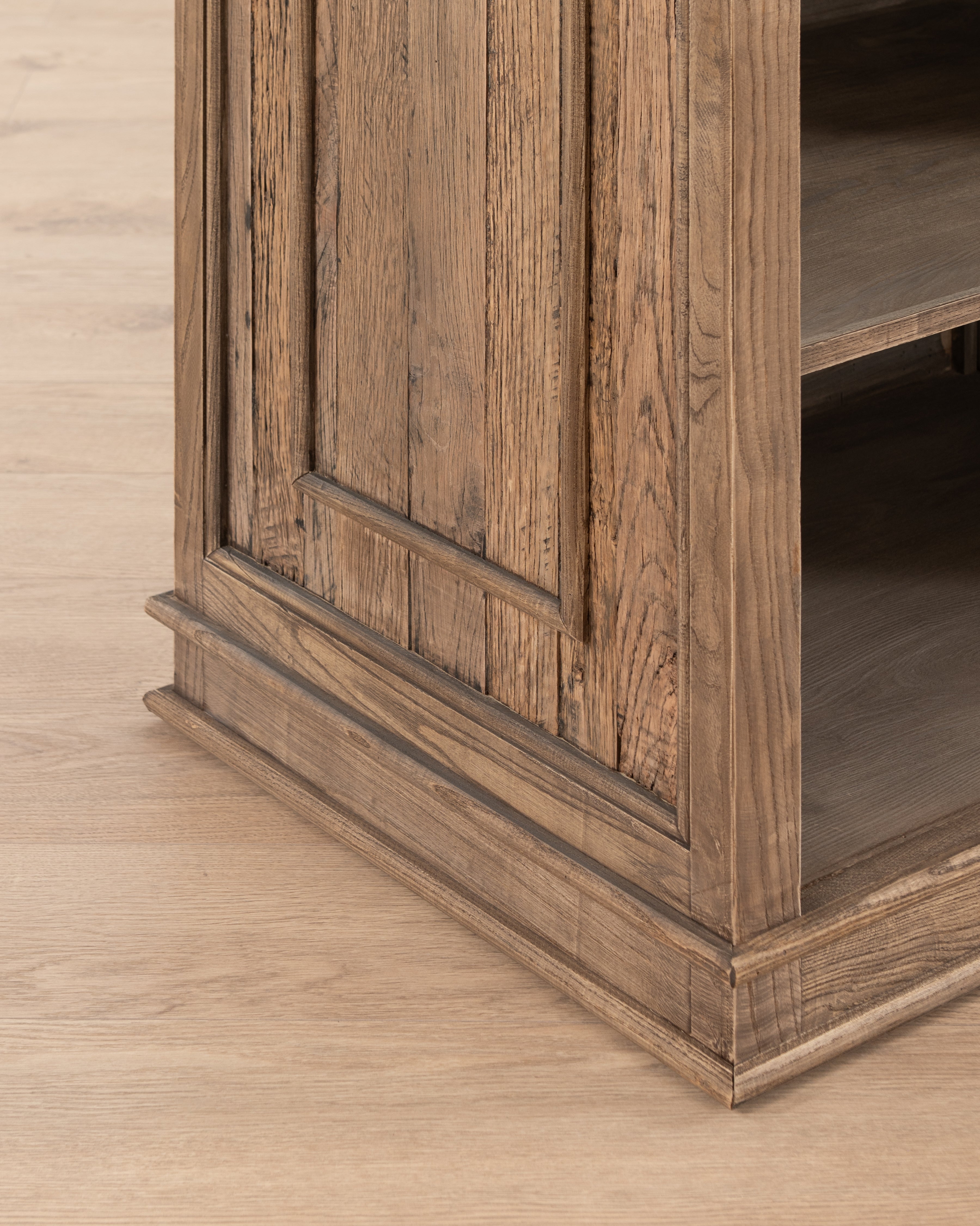 Toorberg Counter Table