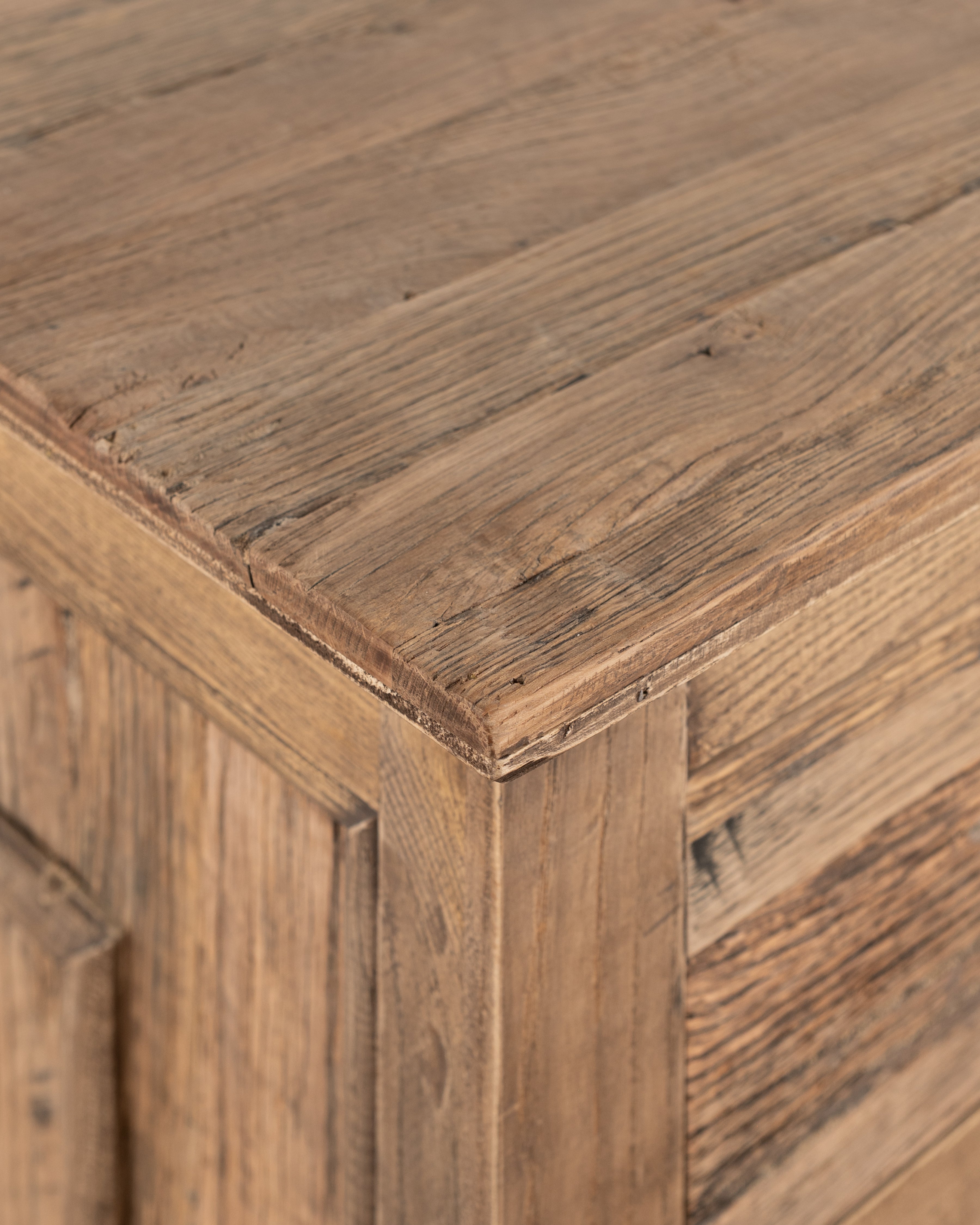 Toorberg Counter Table
