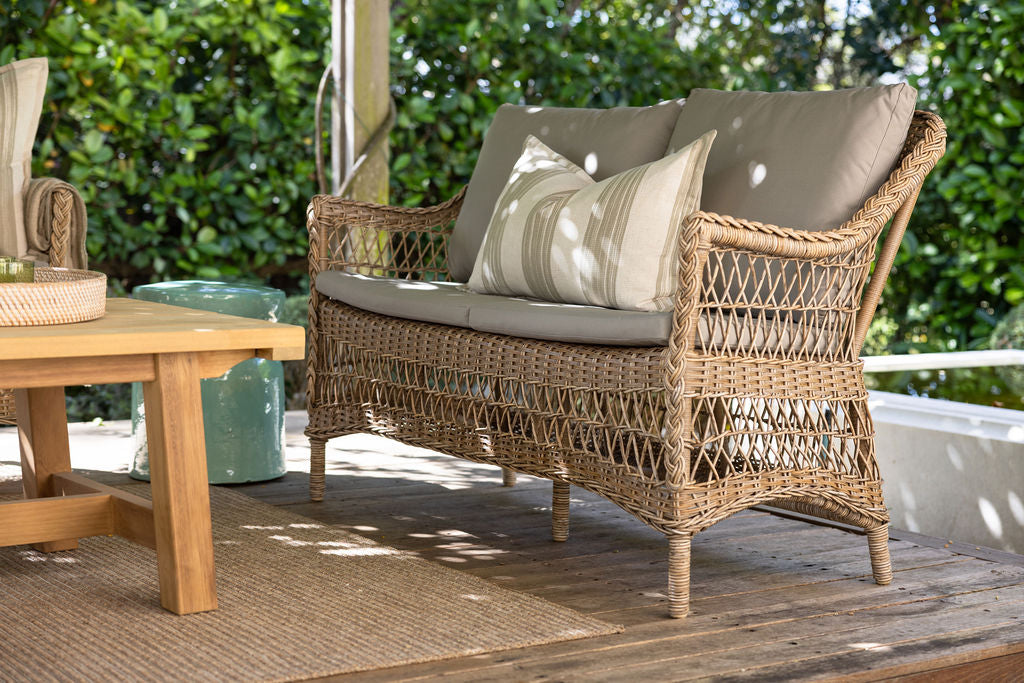 Courtyard 2 seater sofa