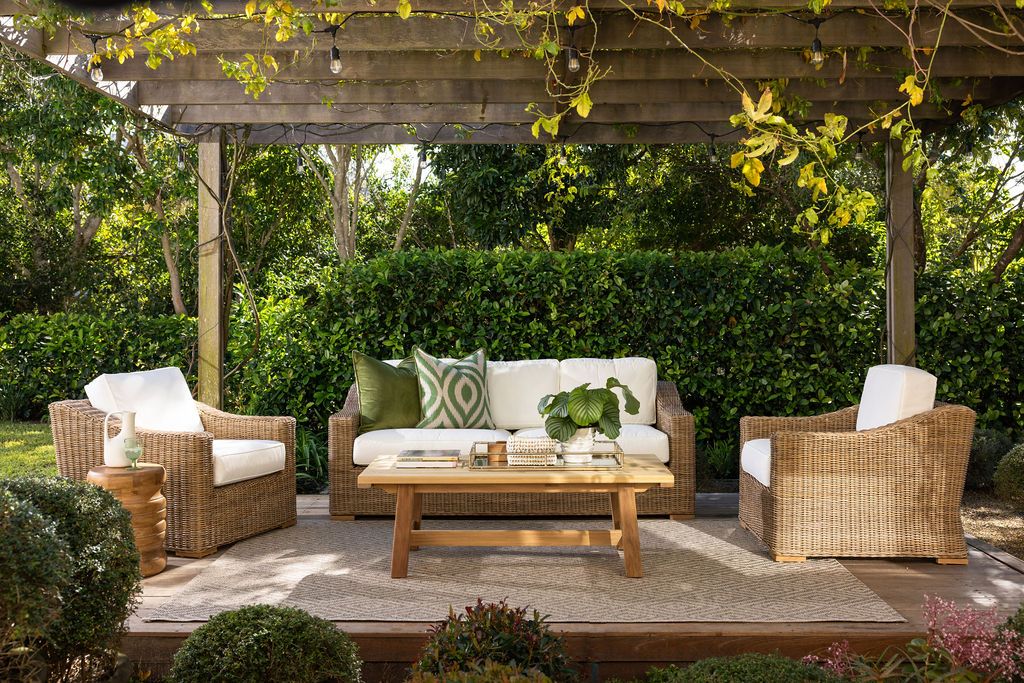 Vineyard 3 Seater sofa