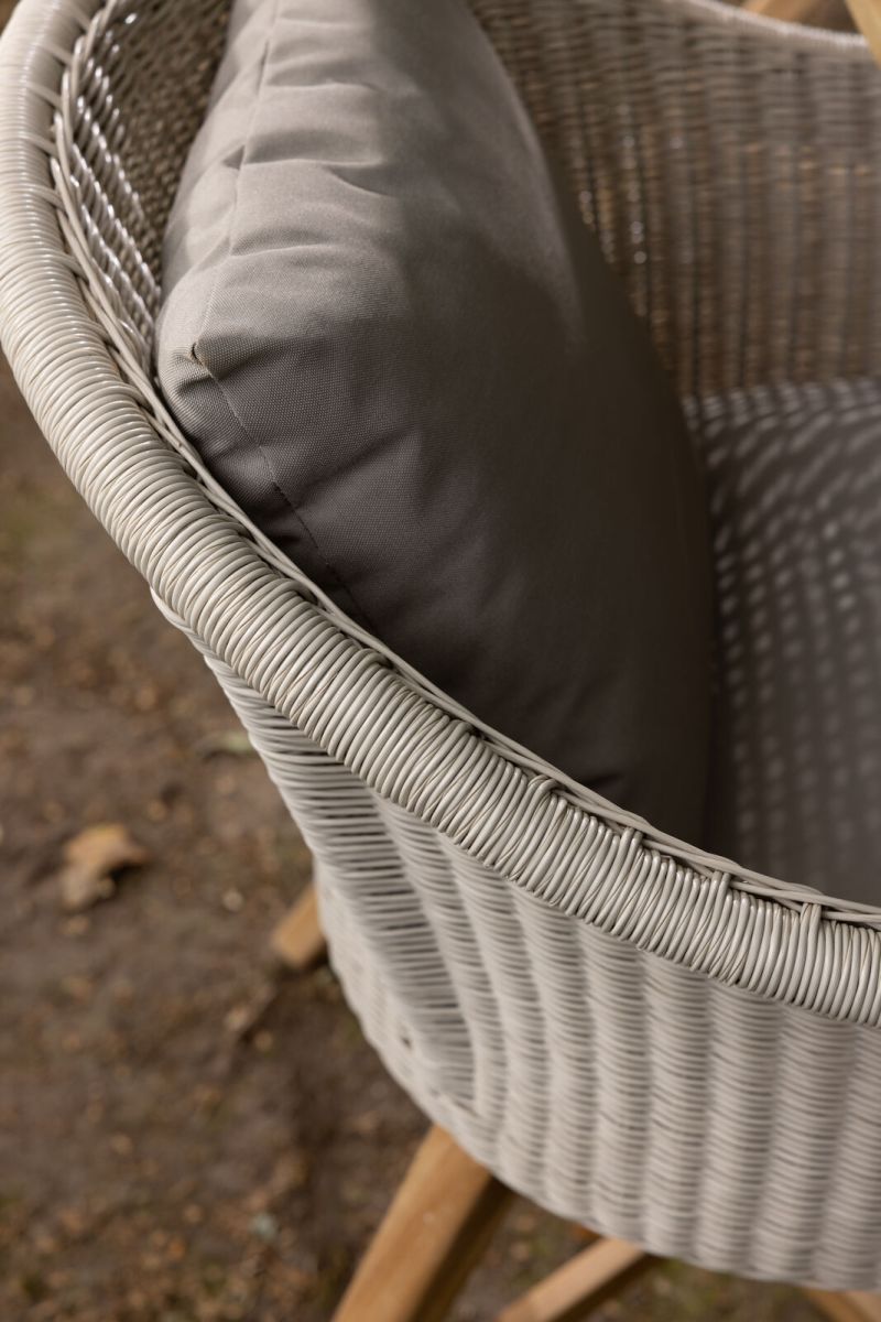 Resort Corine Armchair