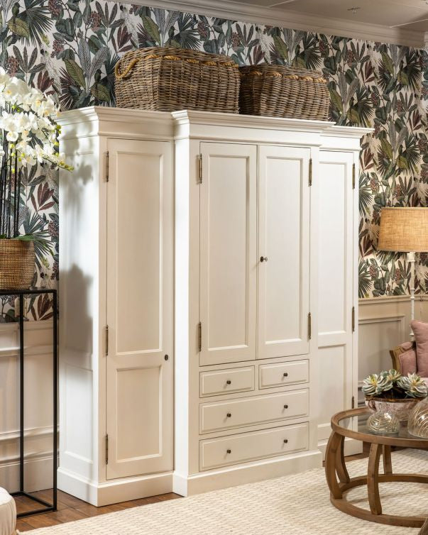 Hampshire 4 Door Wardrobe | 4 Drawers