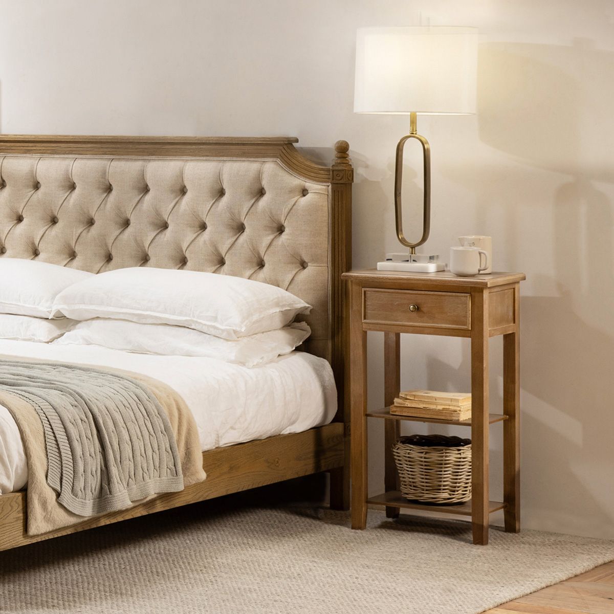 Karusa Bedside Table | 1 Drawer