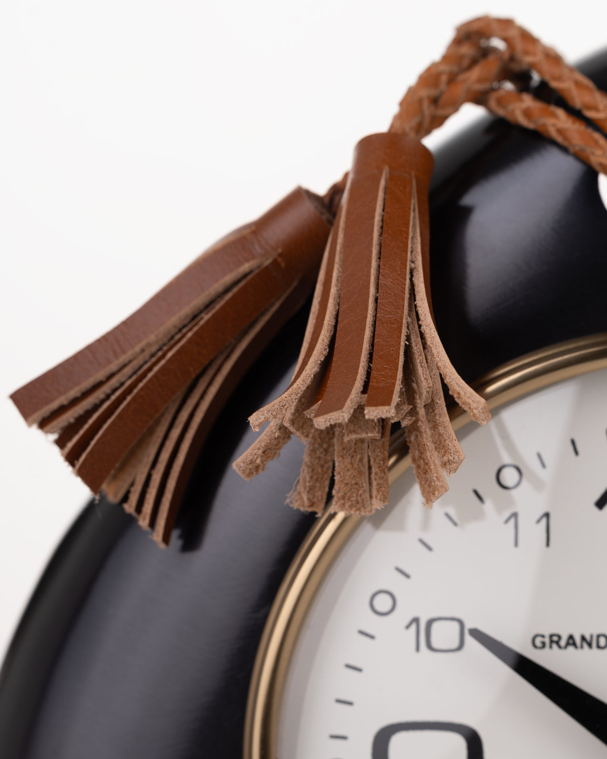 Collector's Cove Manhattan Table Clock
