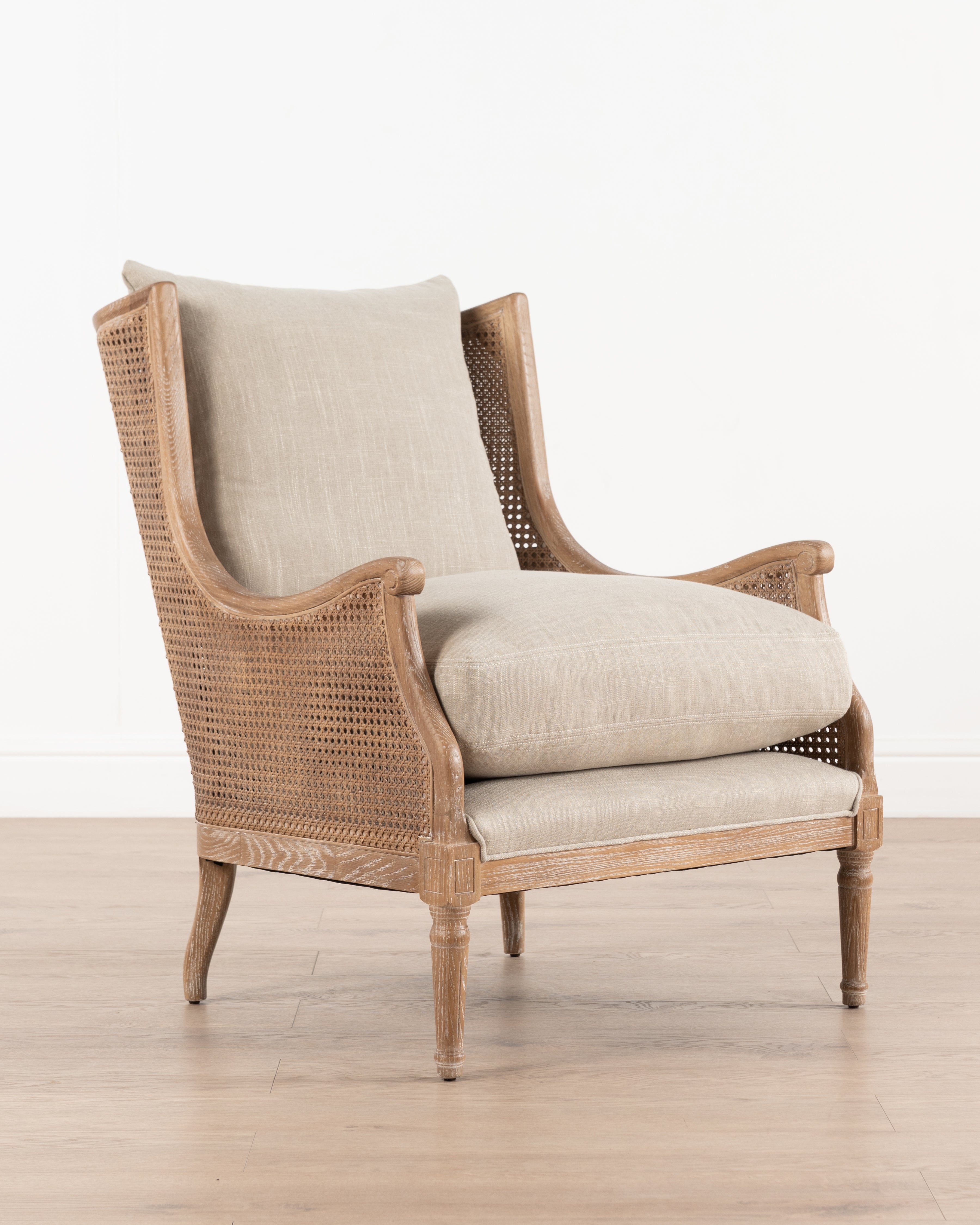 Amelie Wingback | Linen