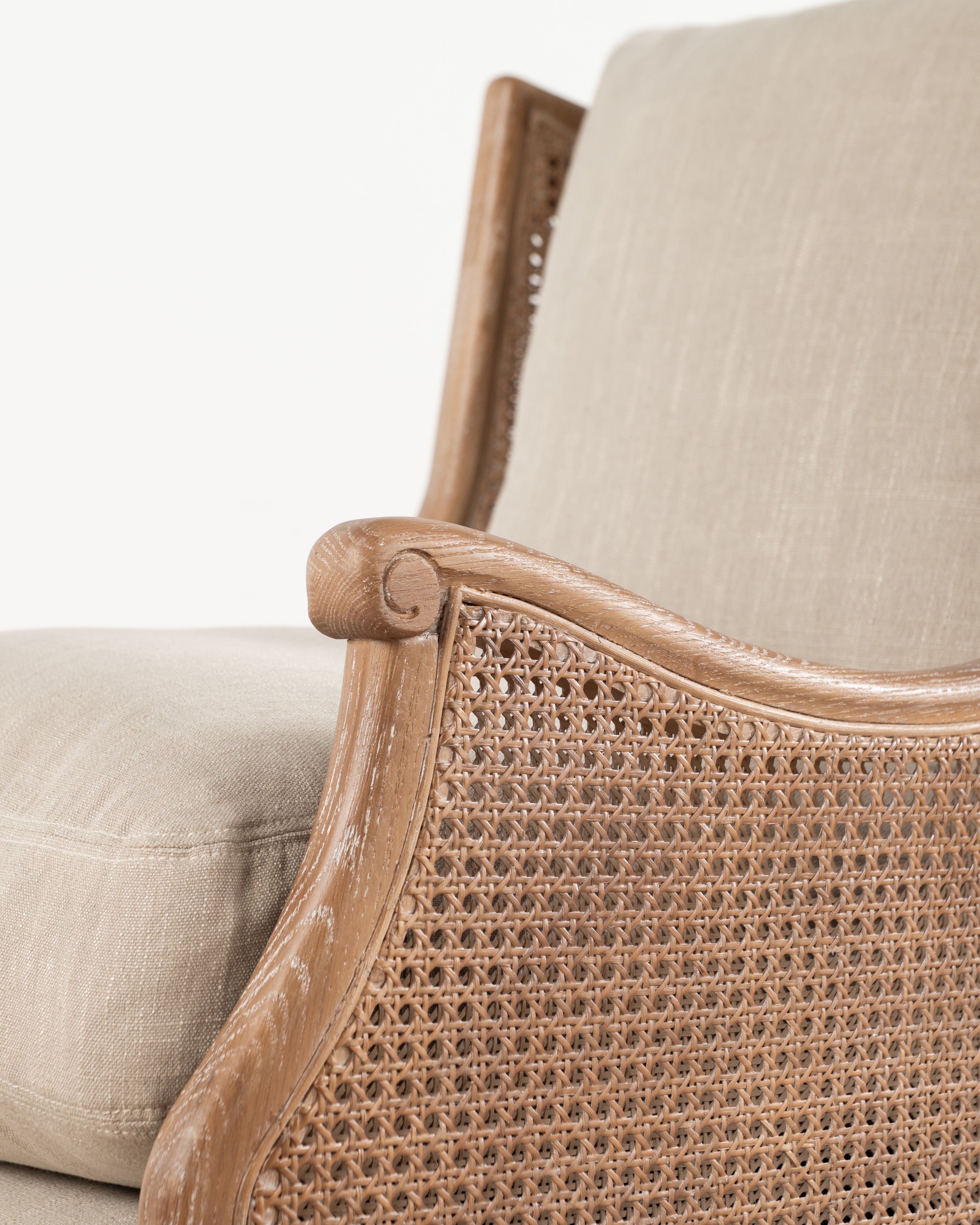 Amelie Wingback | Linen