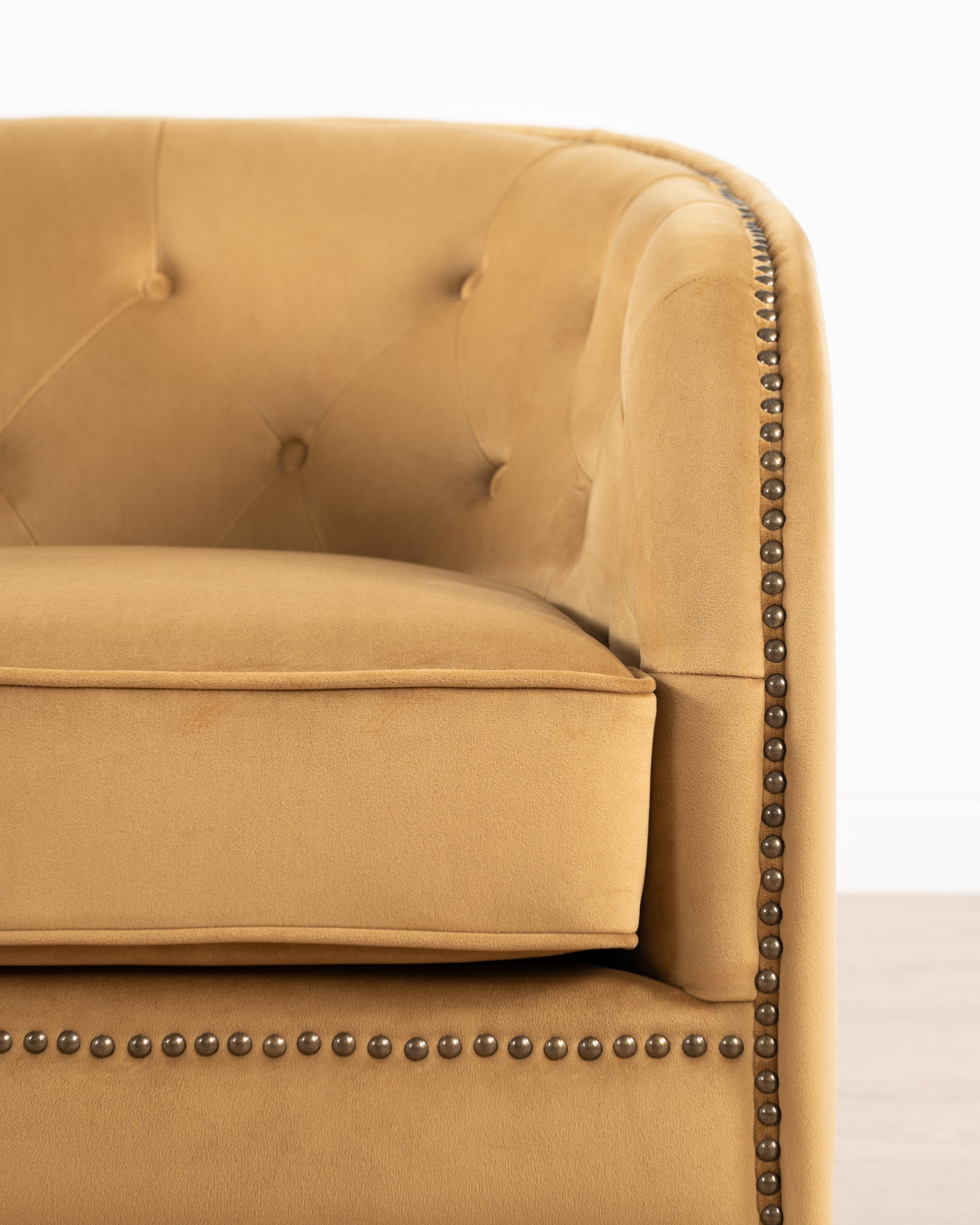 Luxe Auburn Accent Chair