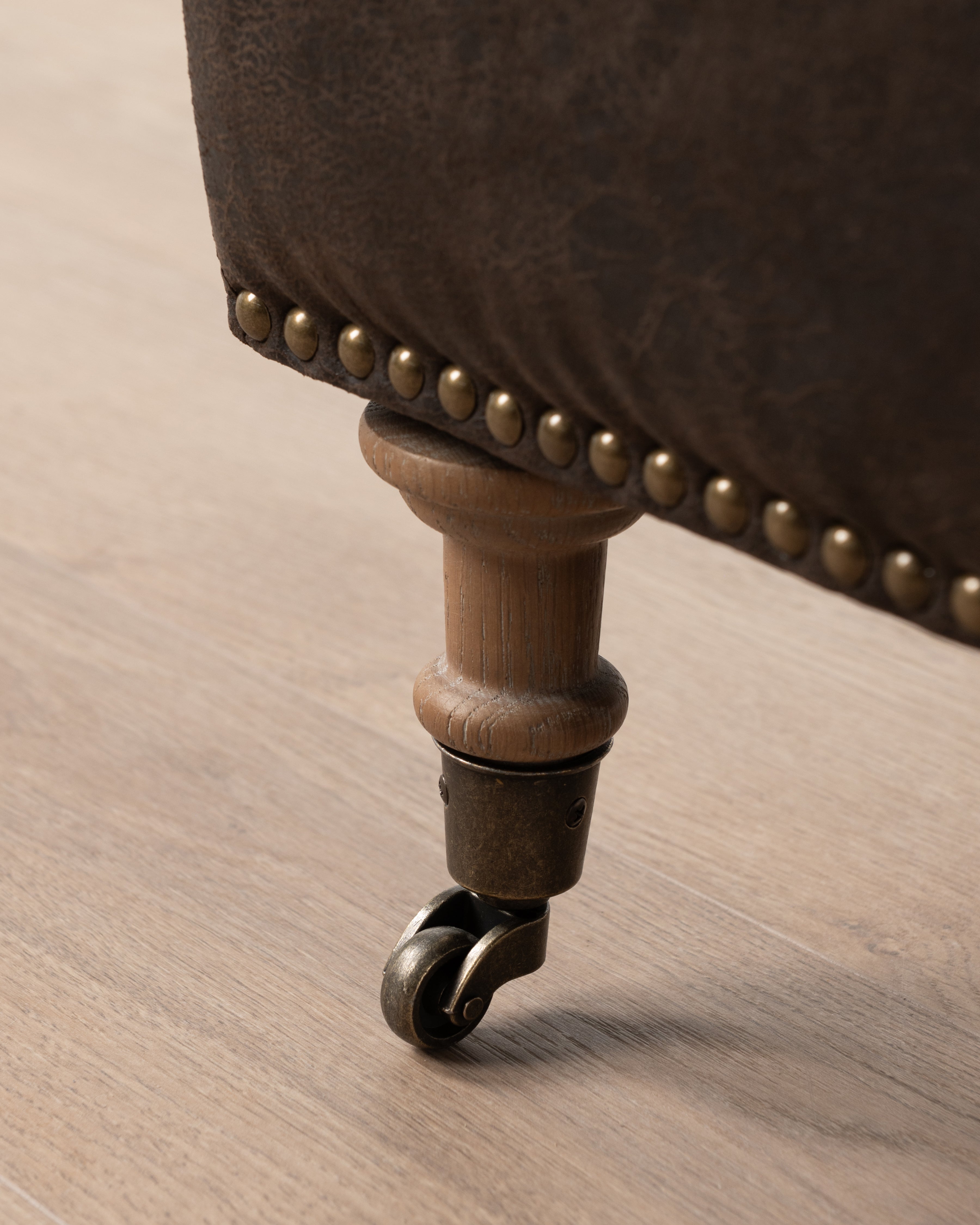 Limited Edition Noble Leather Sofa | 3 Seater