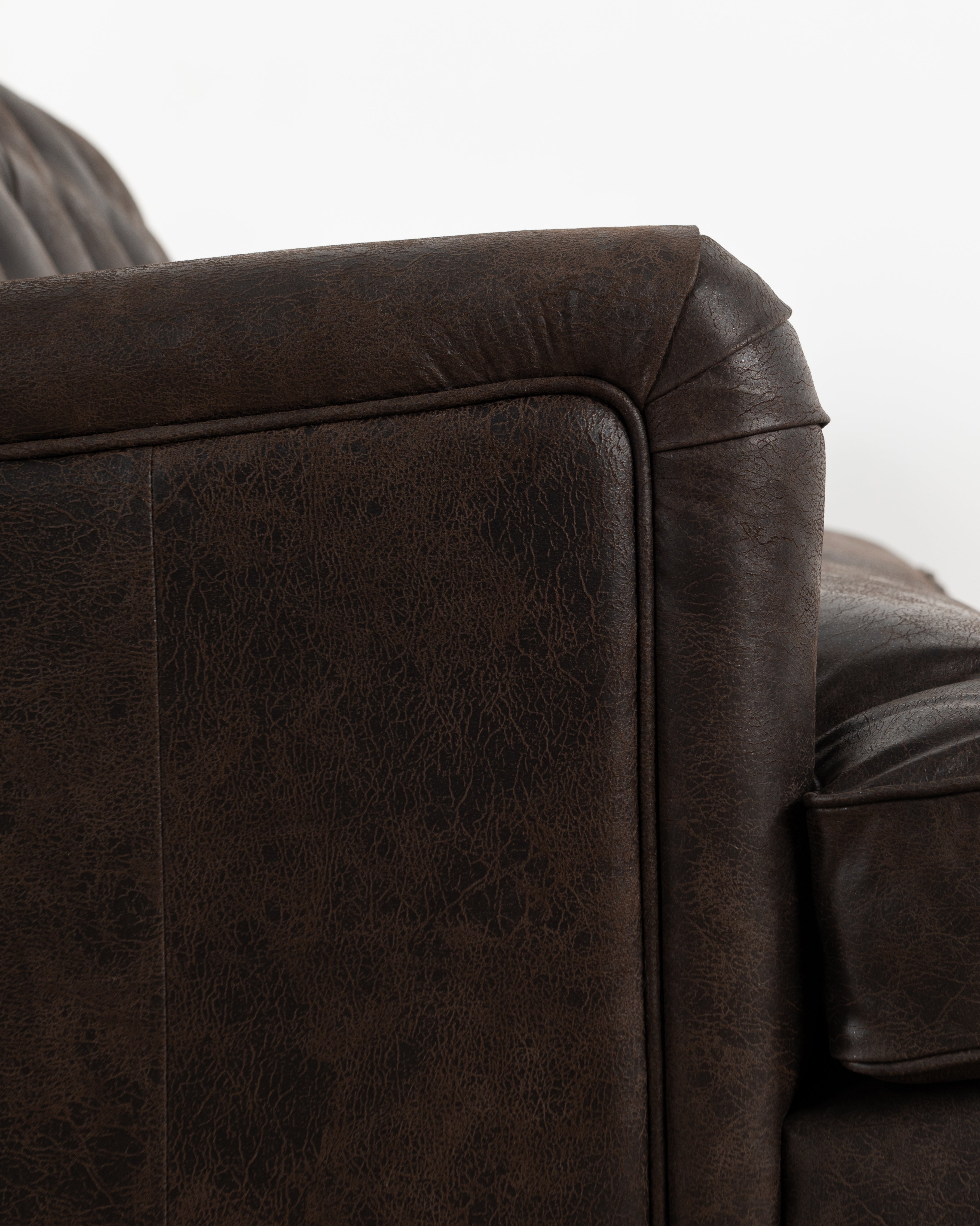 Limited Edition Noble Leather Sofa | 3 Seater