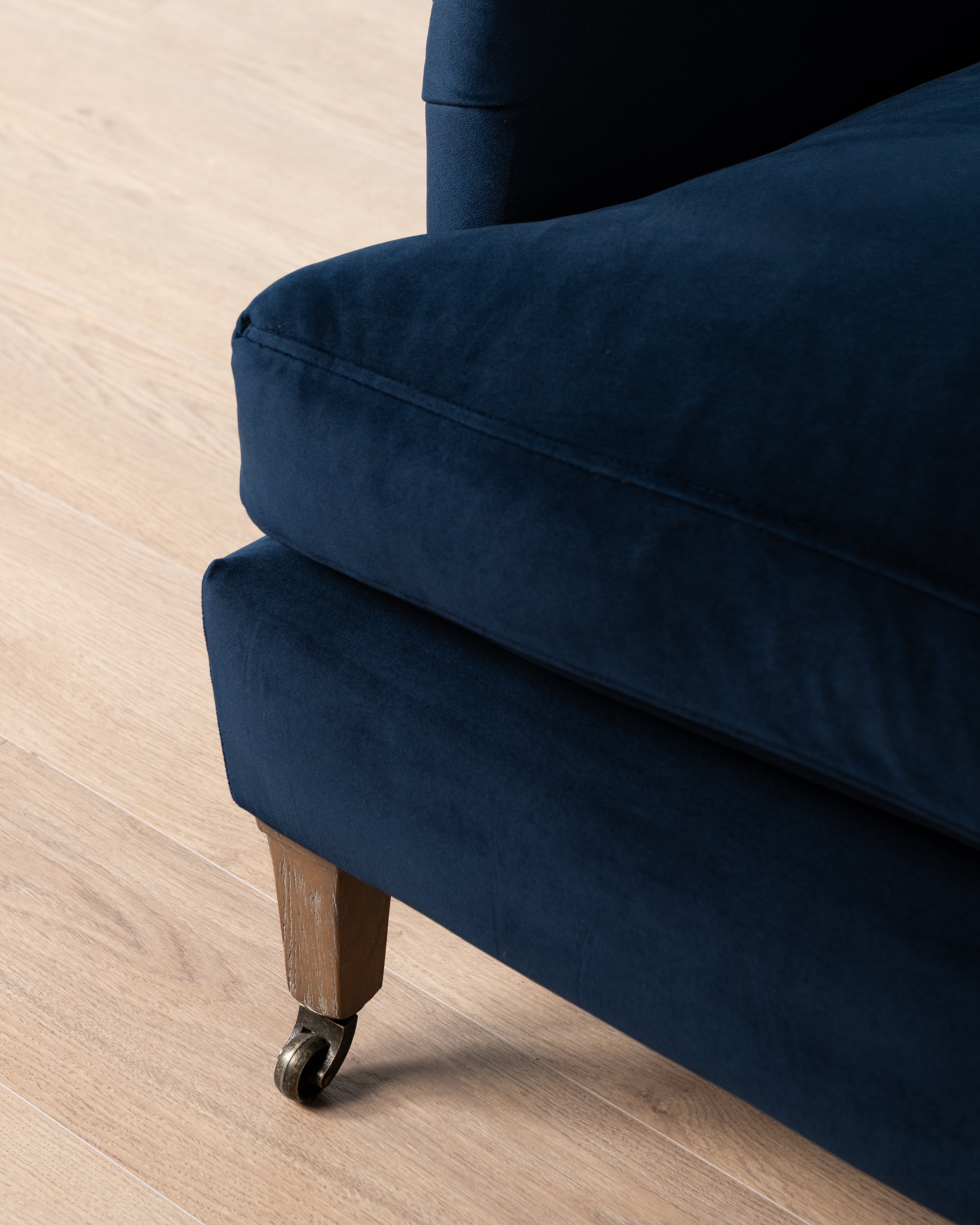 Luxe Stamford 2.5 Seater Sofa | Blue