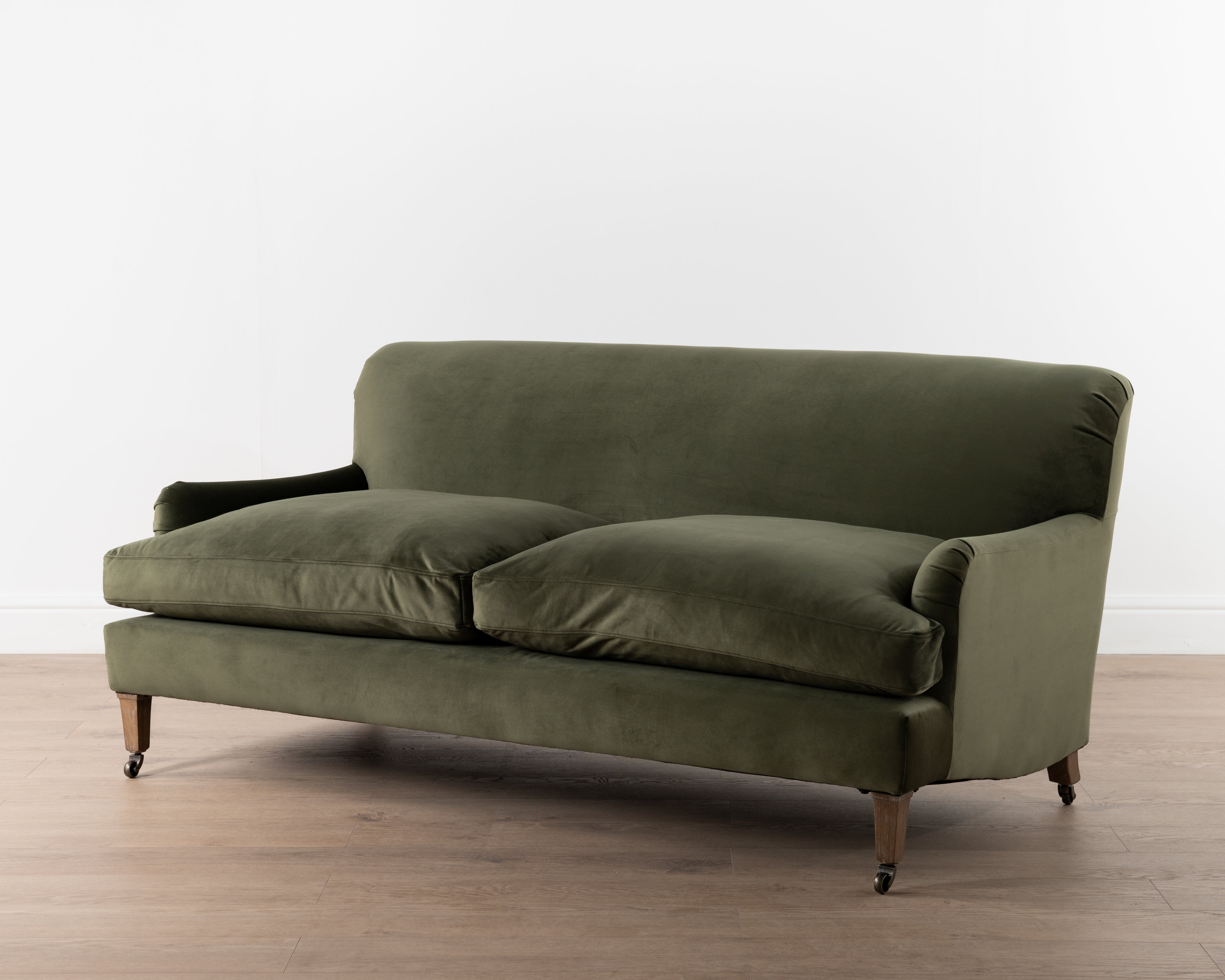 Luxe Stamford 2.5 Seater Sofa | Green