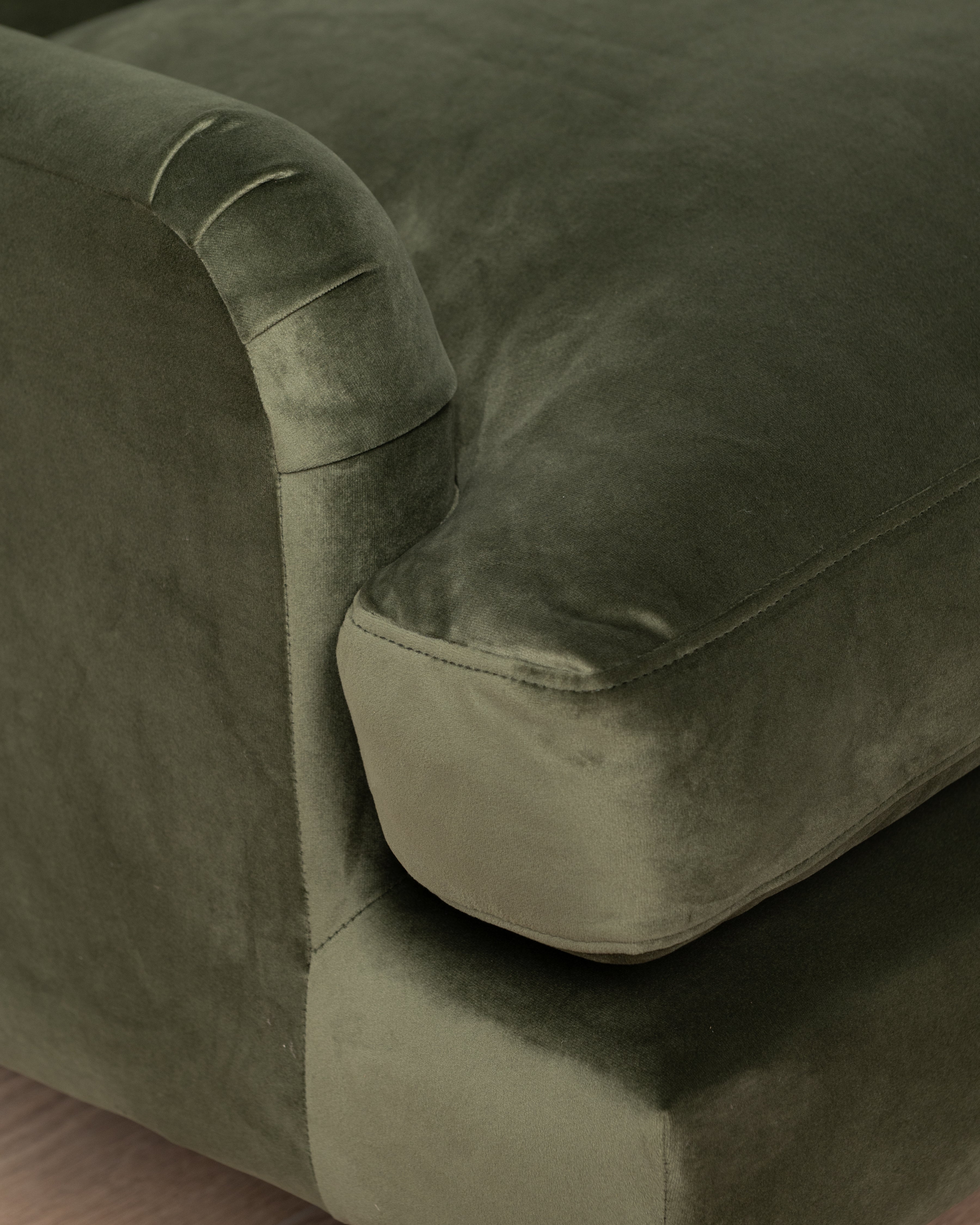Luxe Stamford 2.5 Seater Sofa | Green