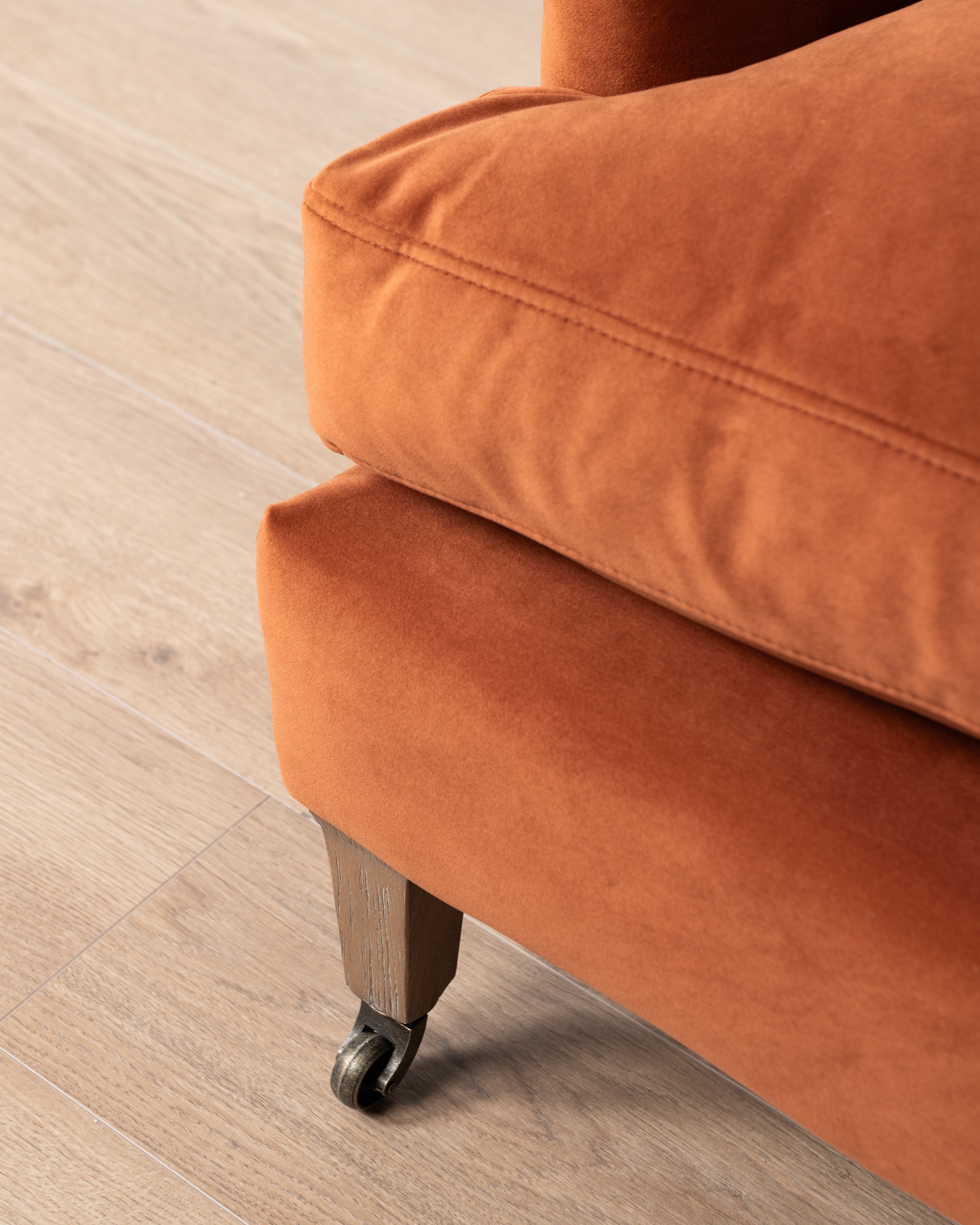 Luxe Stamford 2.5 Seater Sofa | Rust