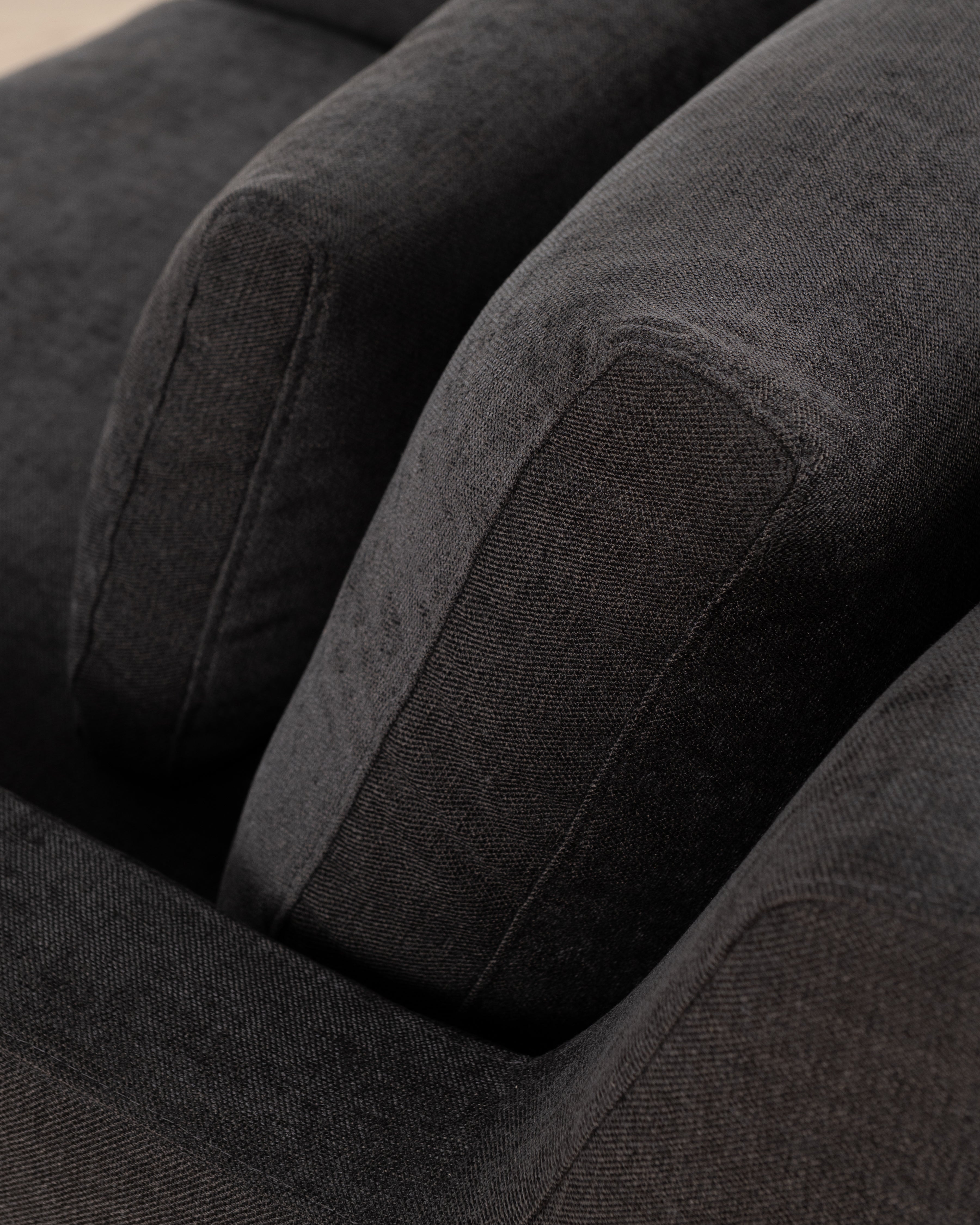 European Armchair | Caviar