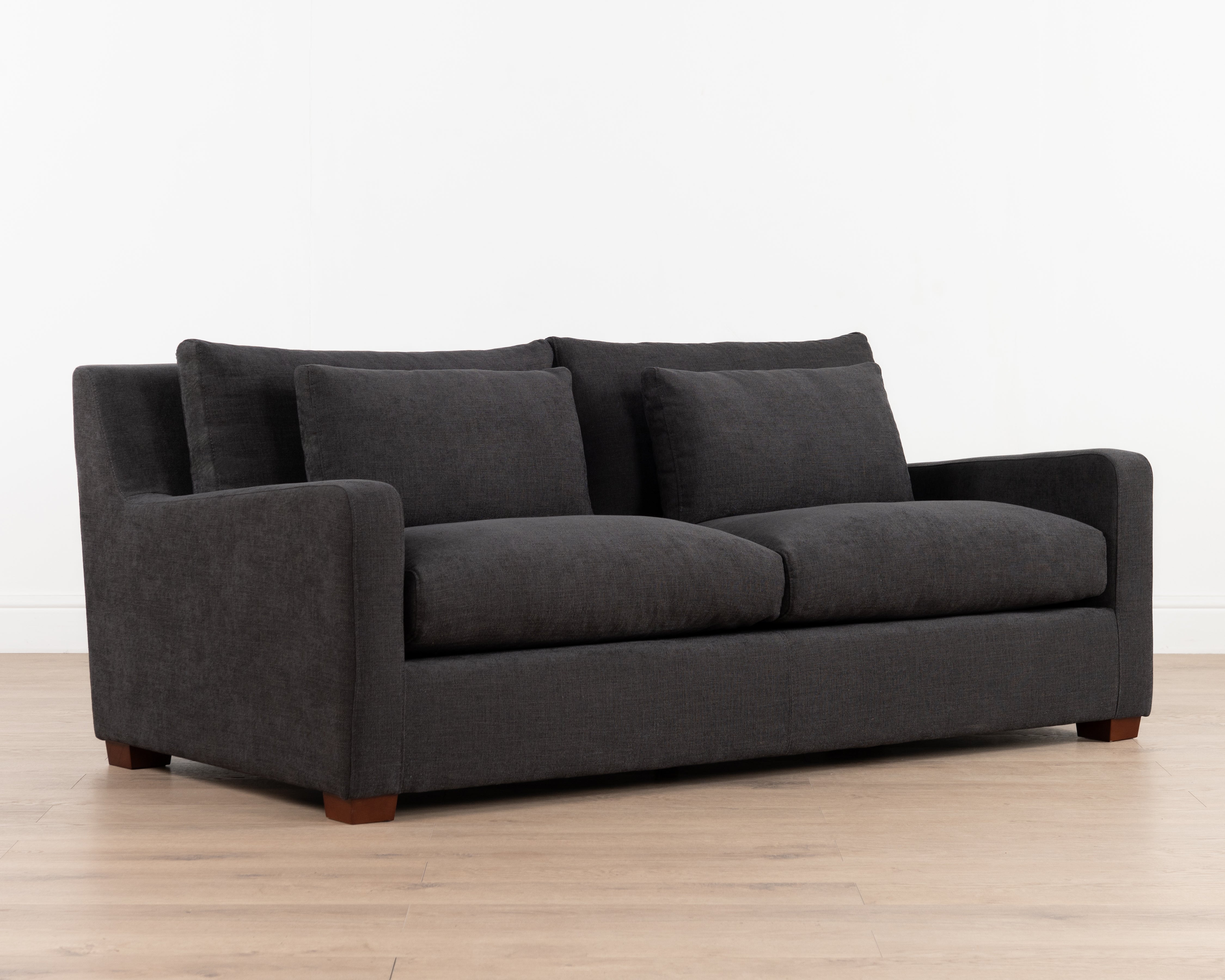 SOFA 2S EUROPEAN CAVIAR