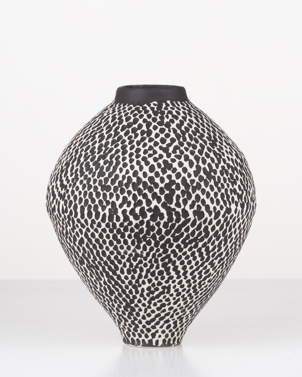 Ink & Ivory Vase | Large