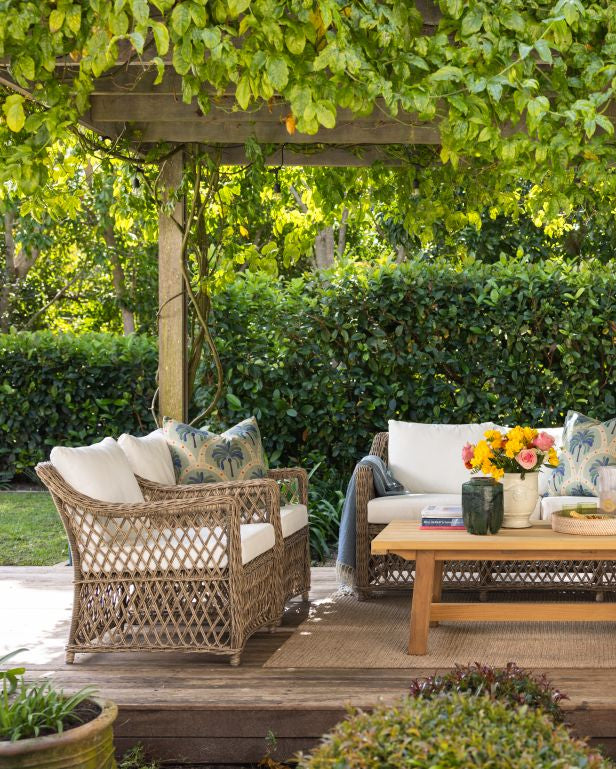 Bakoven Lounge Chair